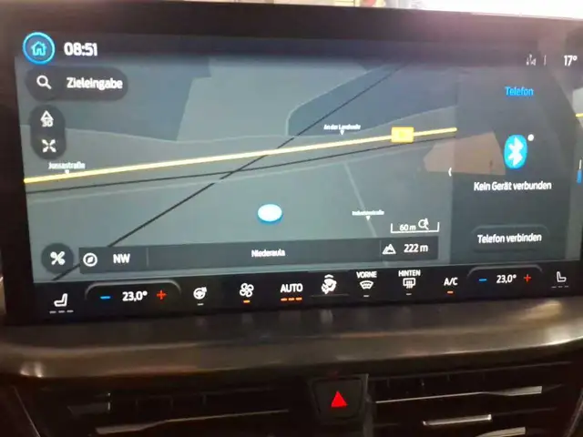Ford Focus view 12