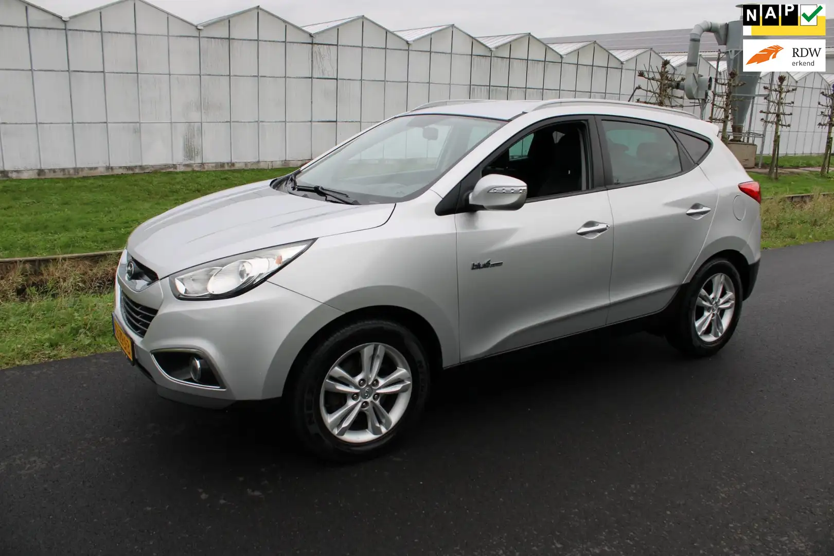 Hyundai iX35 1.6i GDI Business Edition met Navigatie Grijs - 1