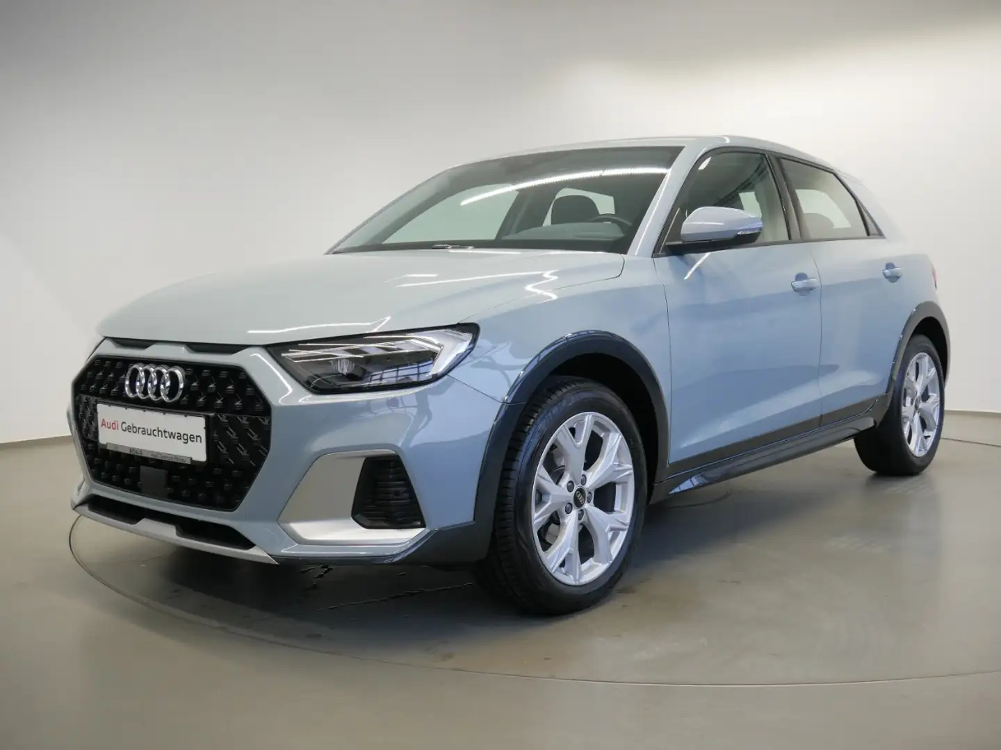 Audi A1 allstreet 35 TFSI S tro. LED PDC+ SHZ DAB Grau - 2
