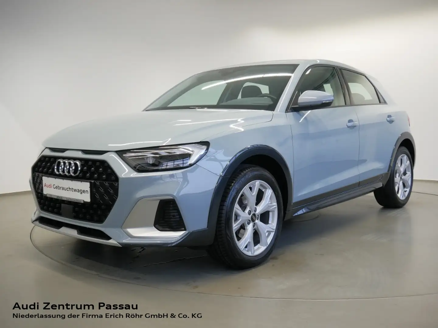 Audi A1 allstreet 35 TFSI S tro. LED PDC+ SHZ DAB Grau - 1
