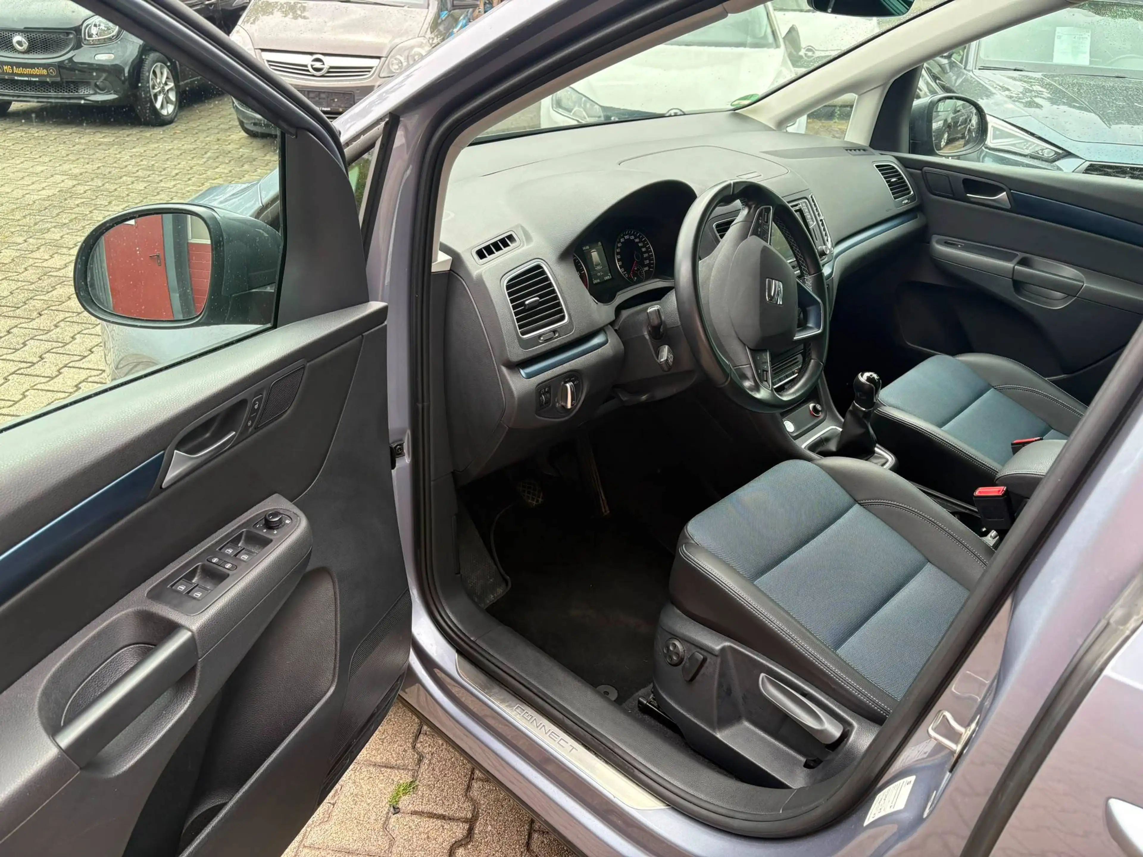 SEAT Alhambra Connect/NAVI/ — photo 10