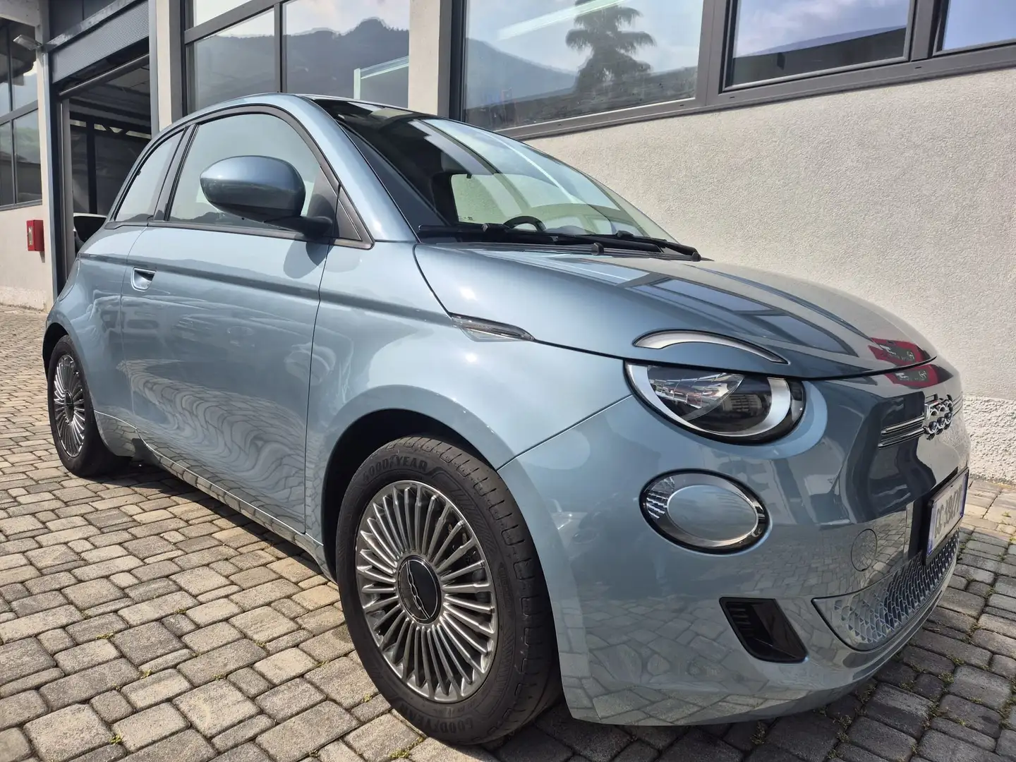 Fiat 500e 500e  42 kWh Icon Blau - 1