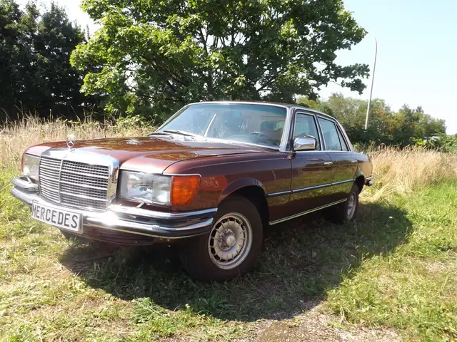 Mercedes-Benz 450 SEL 6.9
