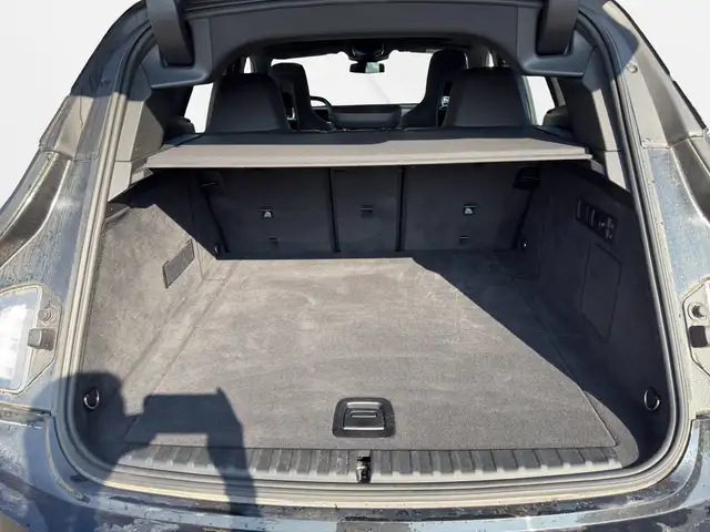 BMW iX *** LUFTFEDERUNG ** INTEGRAL AKLTIVLENKUNG / LASER Ansicht 18