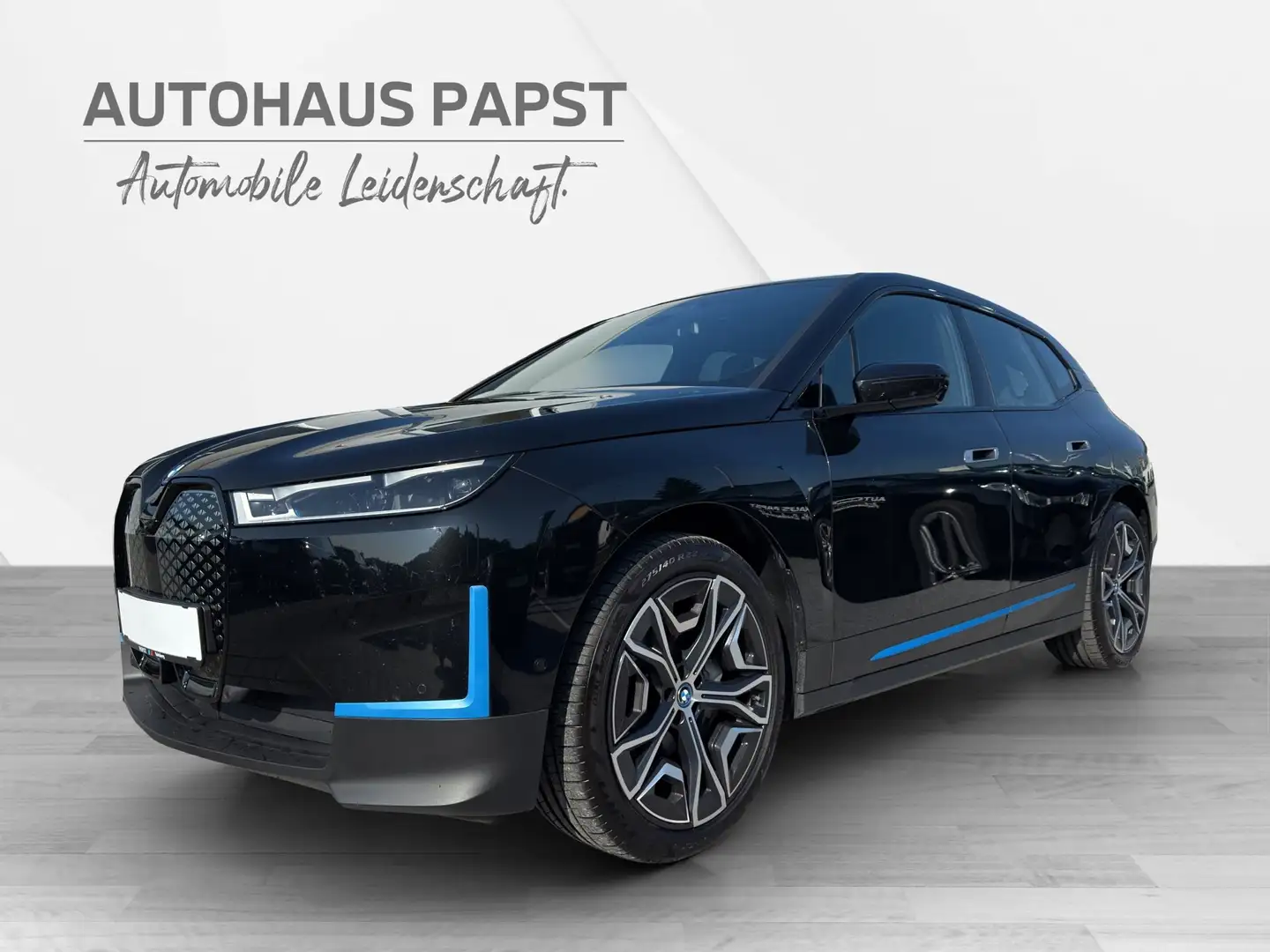 BMW iX *** LUFTFEDERUNG ** INTEGRAL AKLTIVLENKUNG / LASER Schwarz - 1