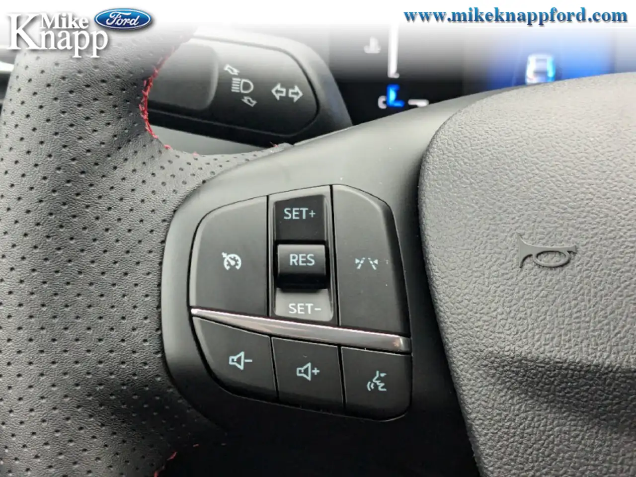 Ford Escape снимка Ford Escape