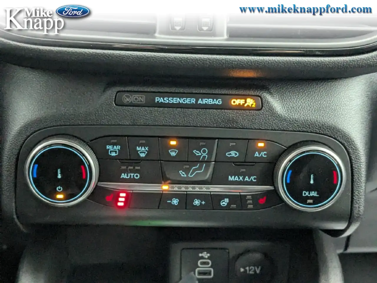 Ford Escape снимка Ford Escape