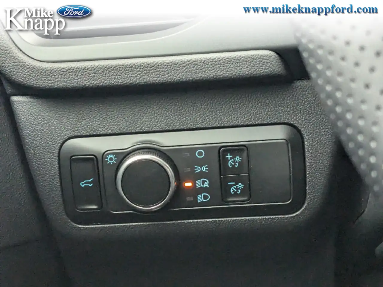 Ford Escape снимка Ford Escape