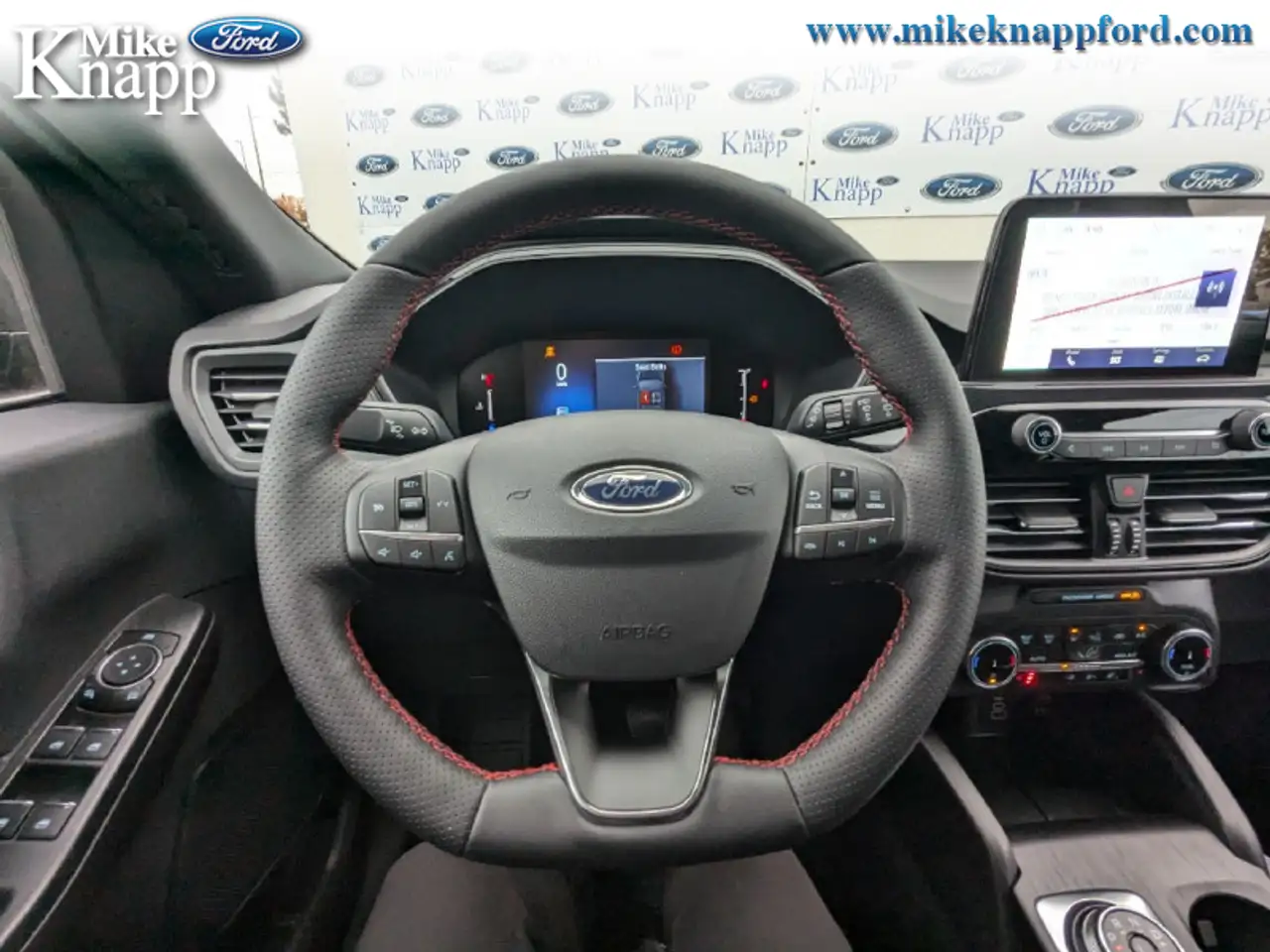 Ford Escape снимка Ford Escape