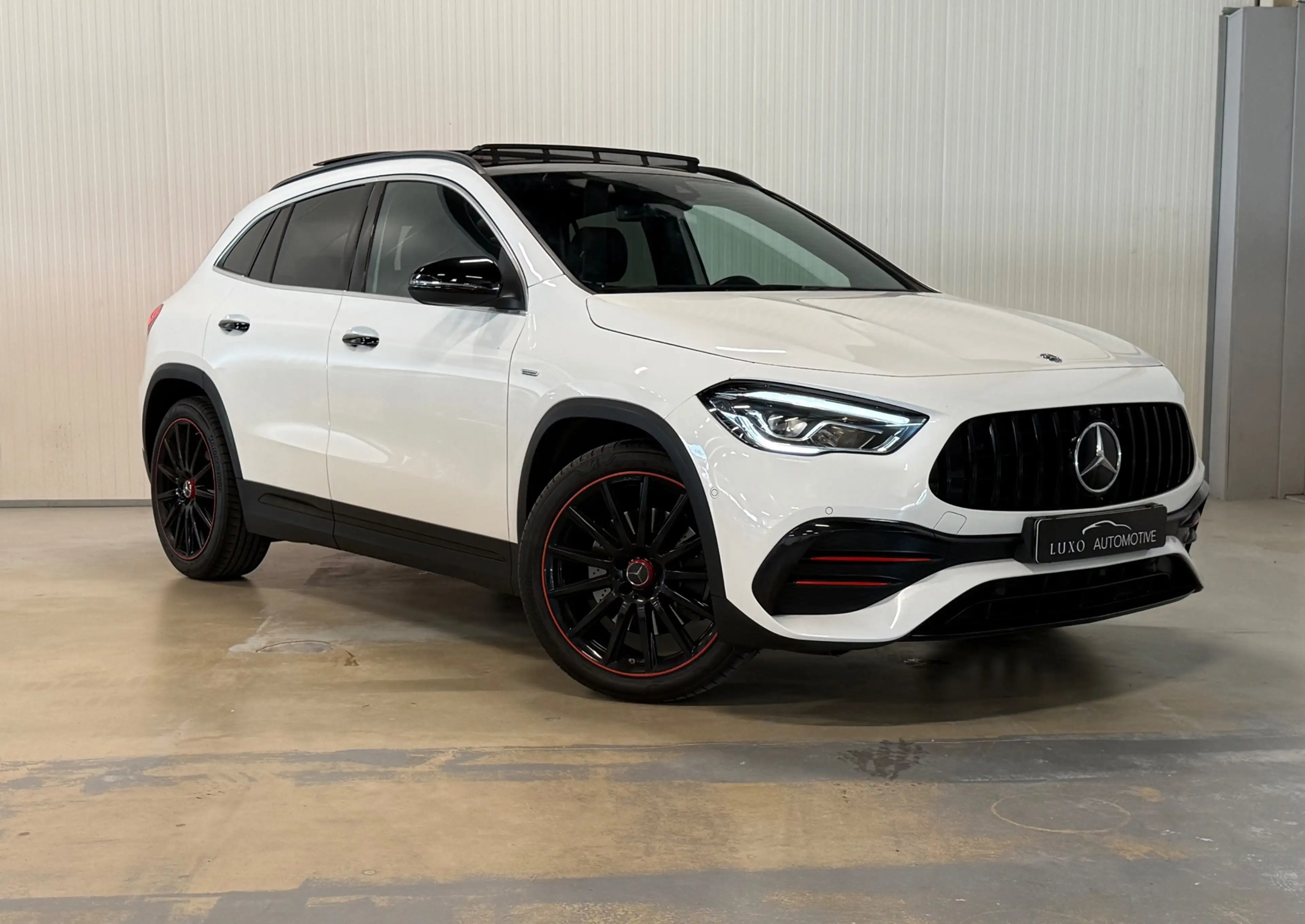 Mercedes-Benz GLA 250 4MATIC AMG Line | EDITION 1 | NIGHT | PANO | AMBIA — photo 5