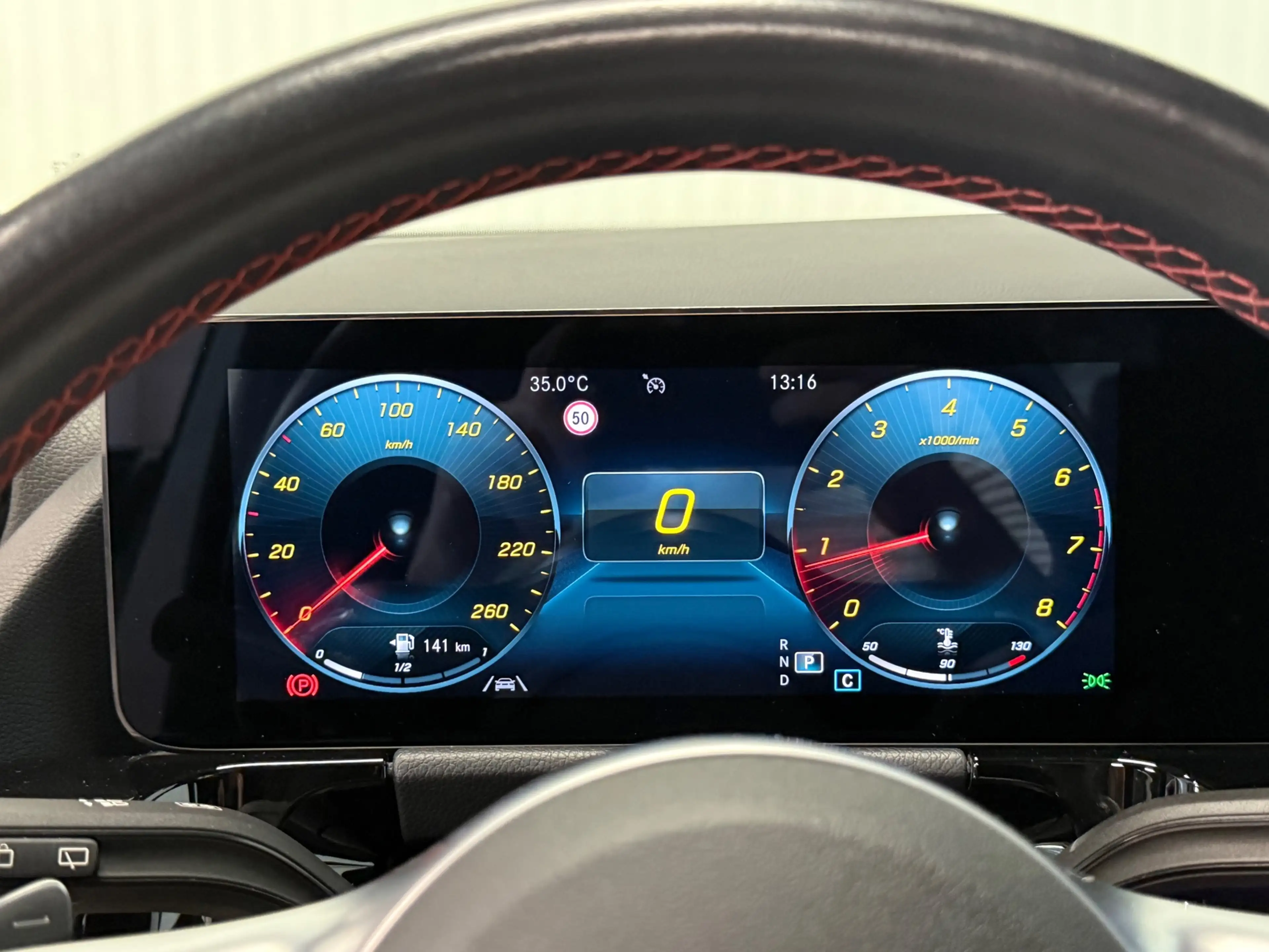 Mercedes-Benz GLA 250 4MATIC AMG Line | EDITION 1 | NIGHT | PANO | AMBIA — photo 16