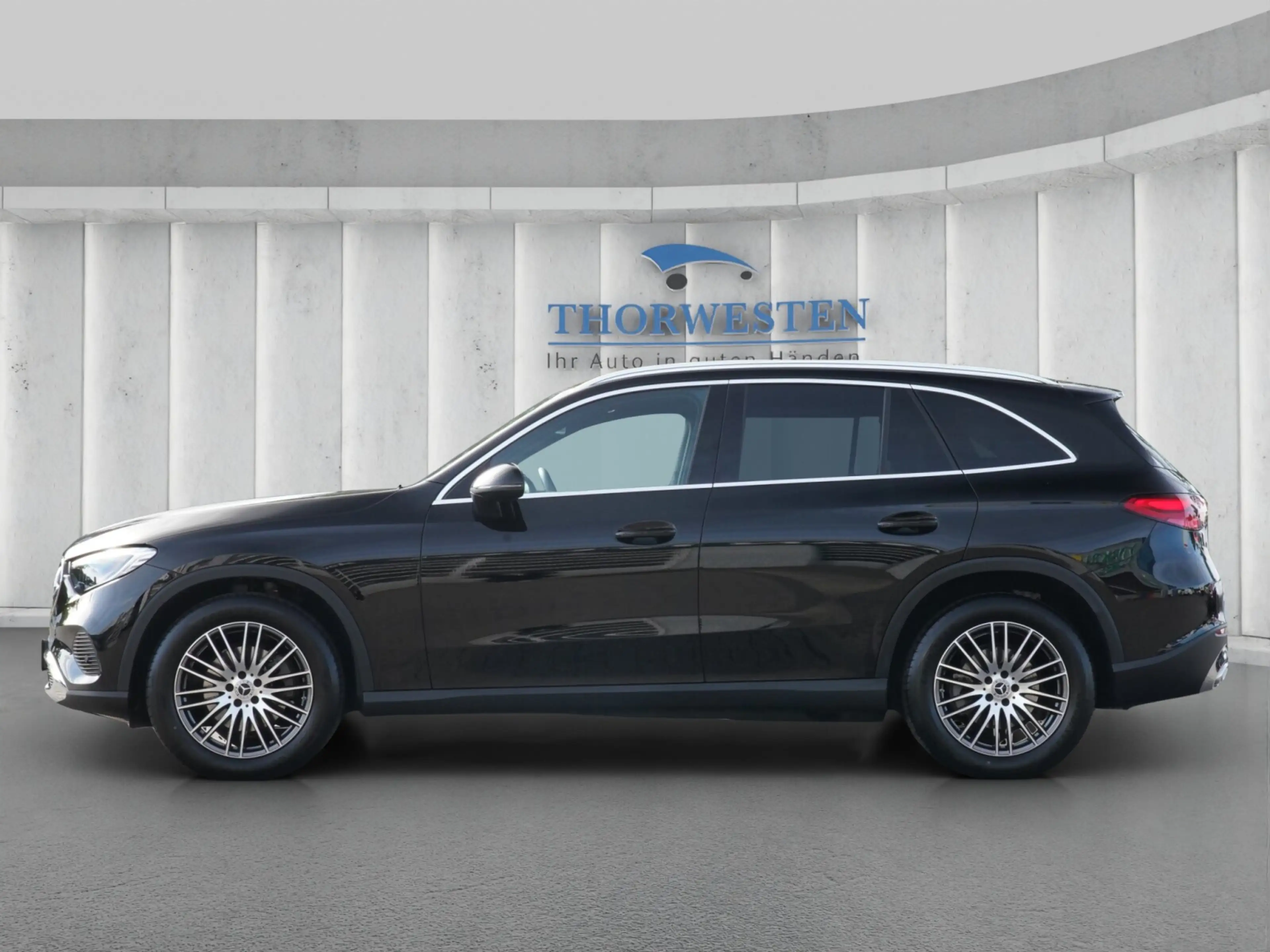 Mercedes-Benz GLC 220 GLC 220 d 4MATIC Memory Park-Paket Keyless Ambiente — photo 4