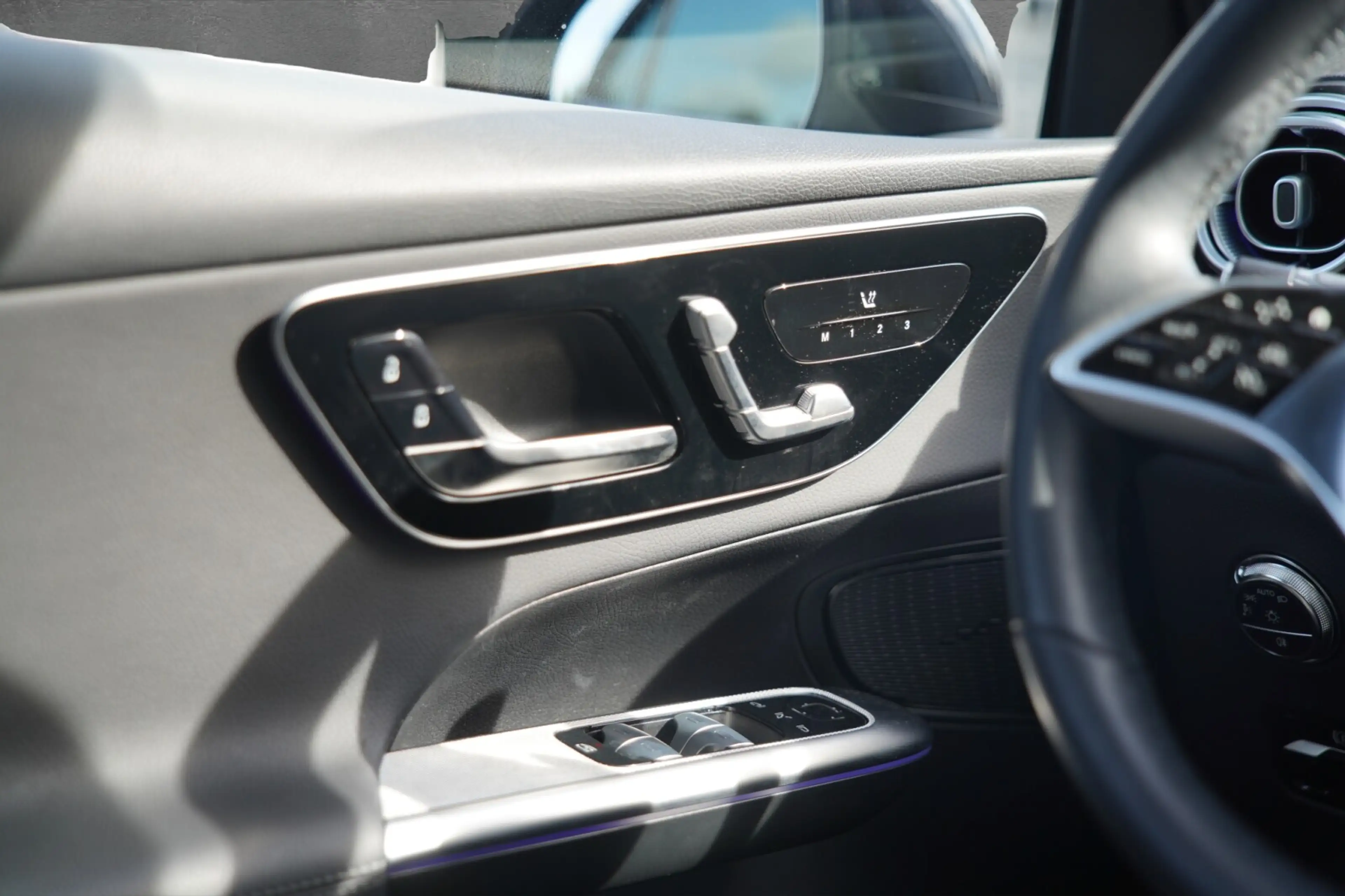 Mercedes-Benz GLC 220 GLC 220 d 4MATIC Memory Park-Paket Keyless Ambiente — photo 15