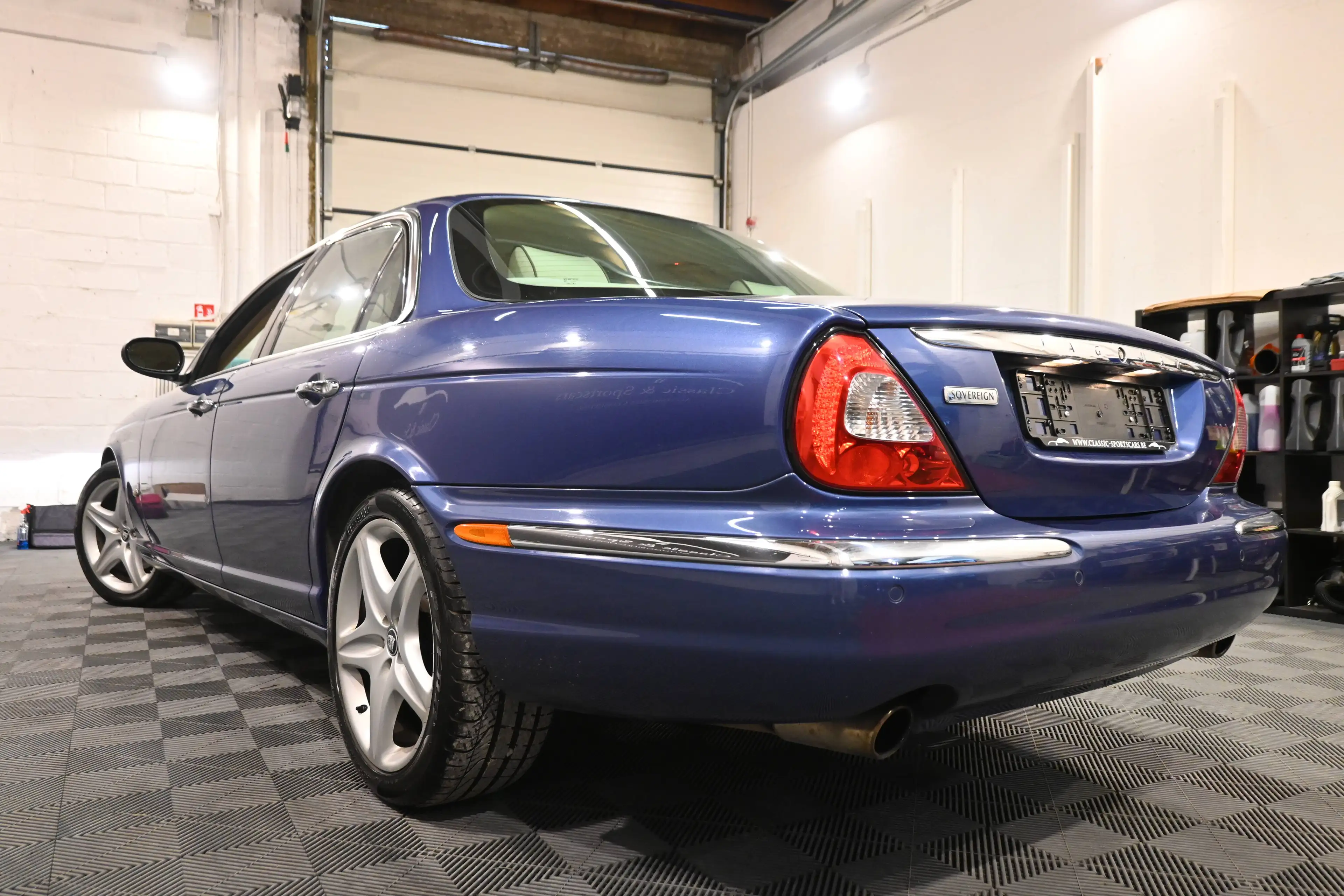 Jaguar XJ XJ6 2.7 Turbo V6 PACK SPORT / CARNET COMPLET JAGUAR OFFICIEL / FULL OFFICIAL JAGUAR HISTORY !! — photo 9