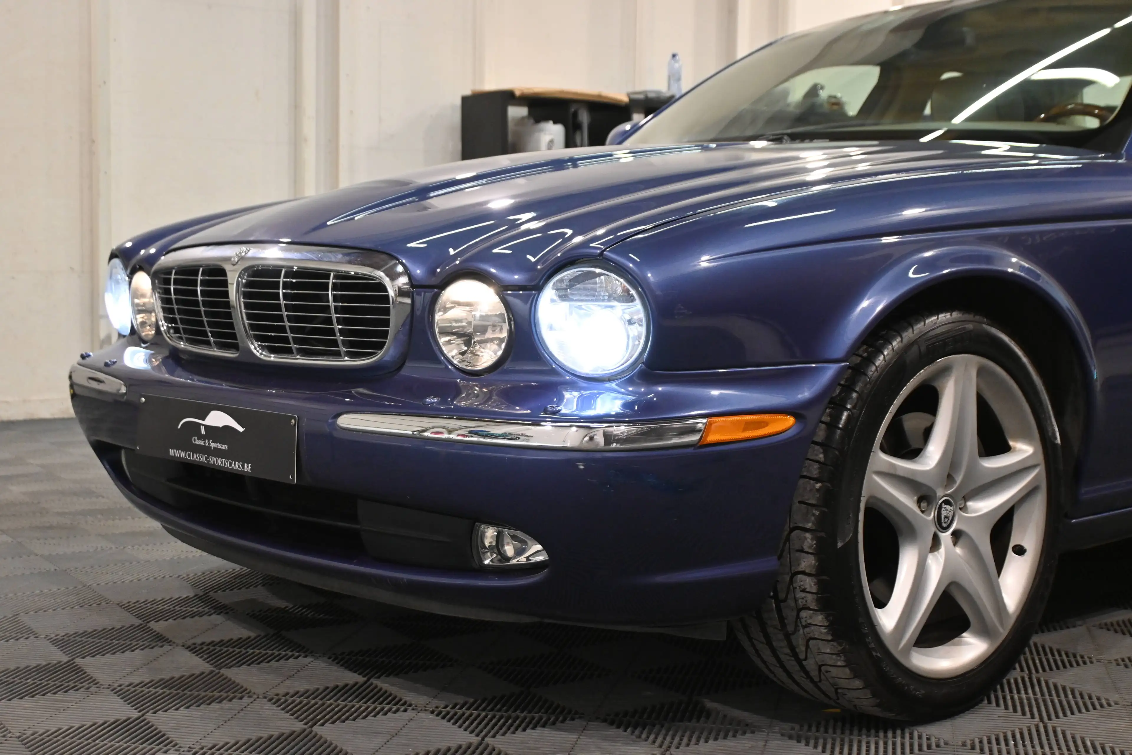 Jaguar XJ XJ6 2.7 Turbo V6 PACK SPORT / CARNET COMPLET JAGUAR OFFICIEL / FULL OFFICIAL JAGUAR HISTORY !! — photo 6