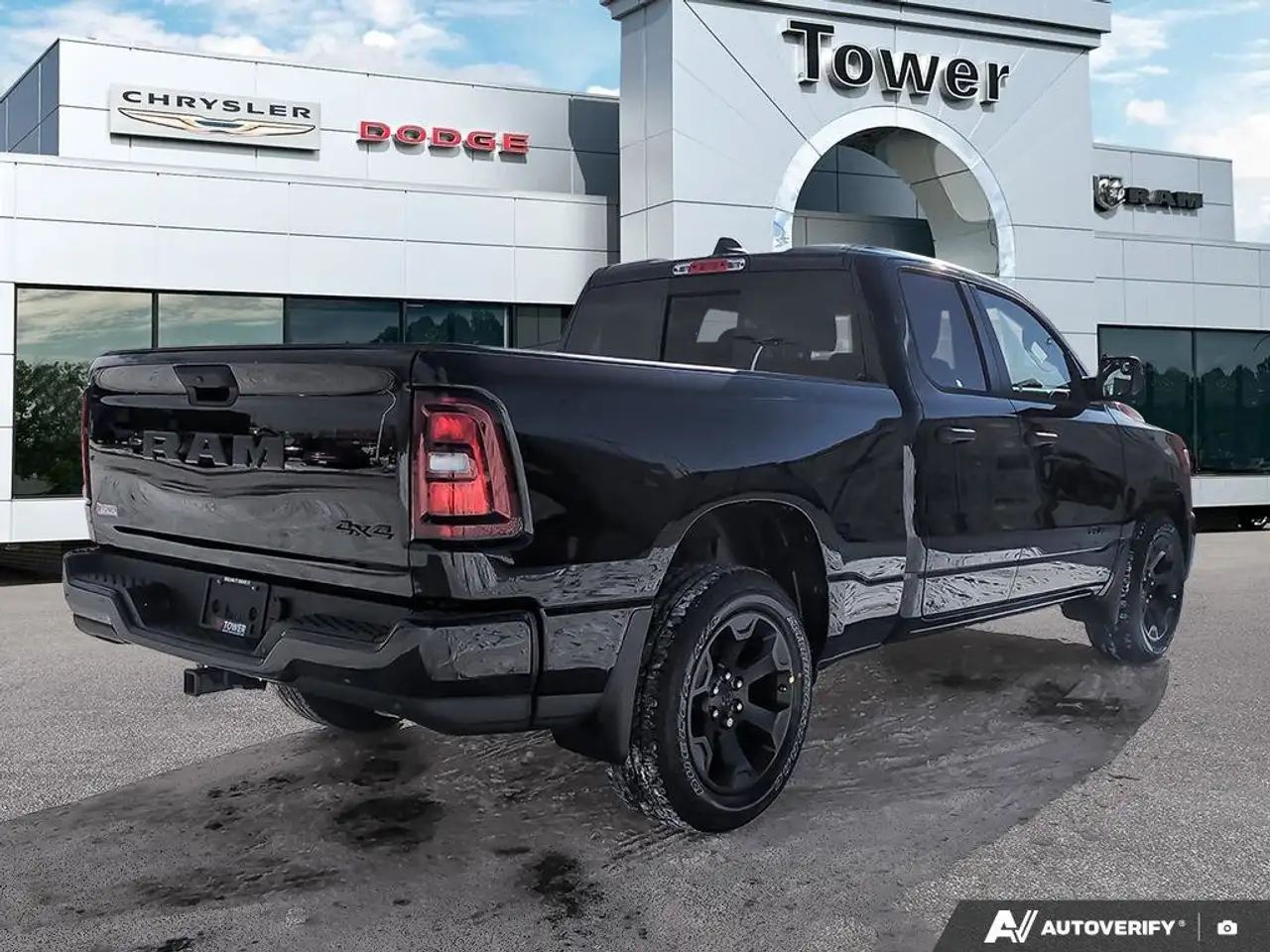 RAM 1500 снимка RAM 1500