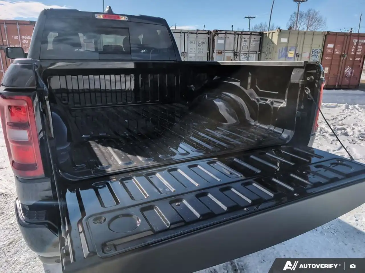 RAM 1500 снимка RAM 1500