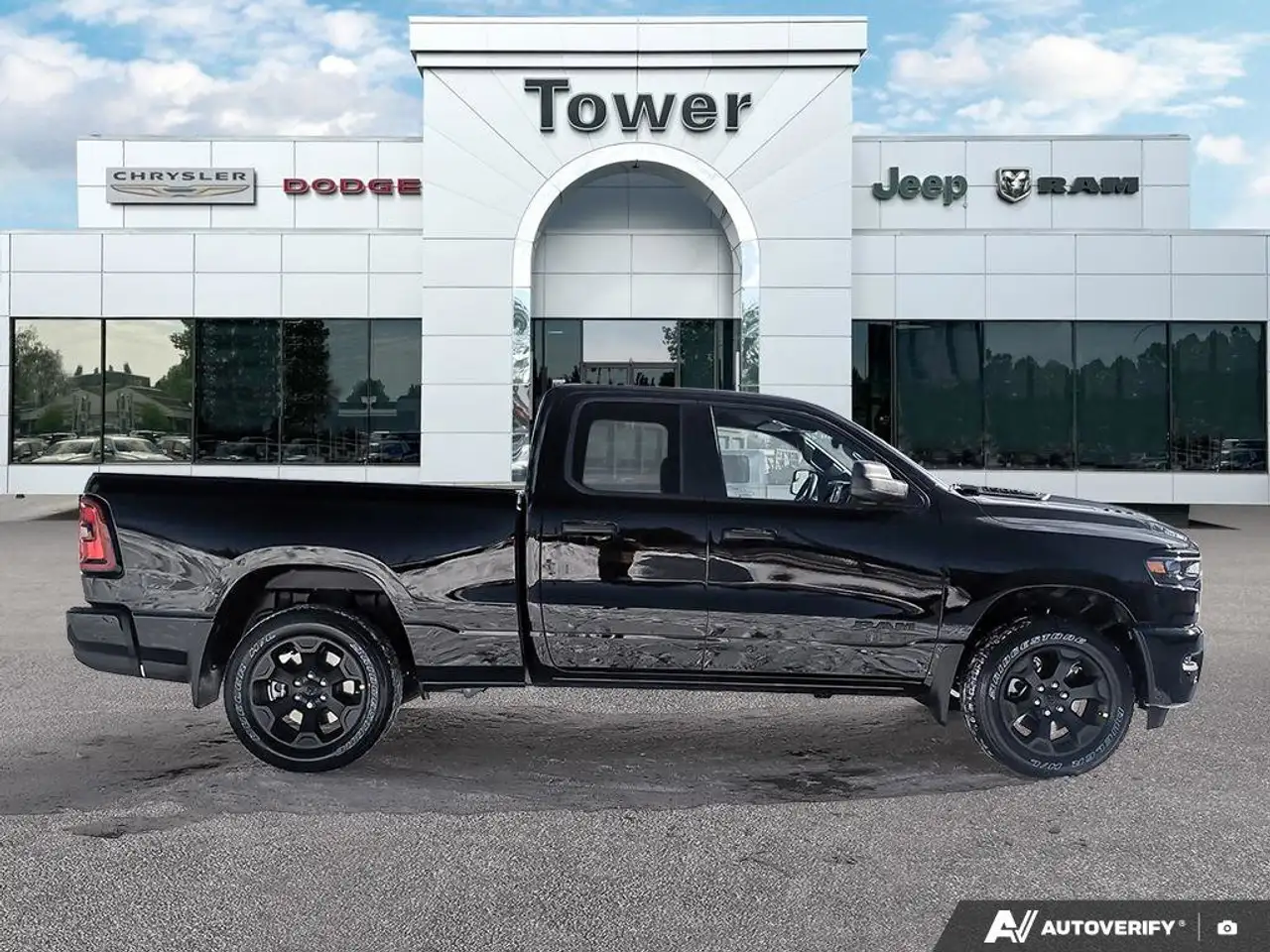 RAM 1500 снимка RAM 1500