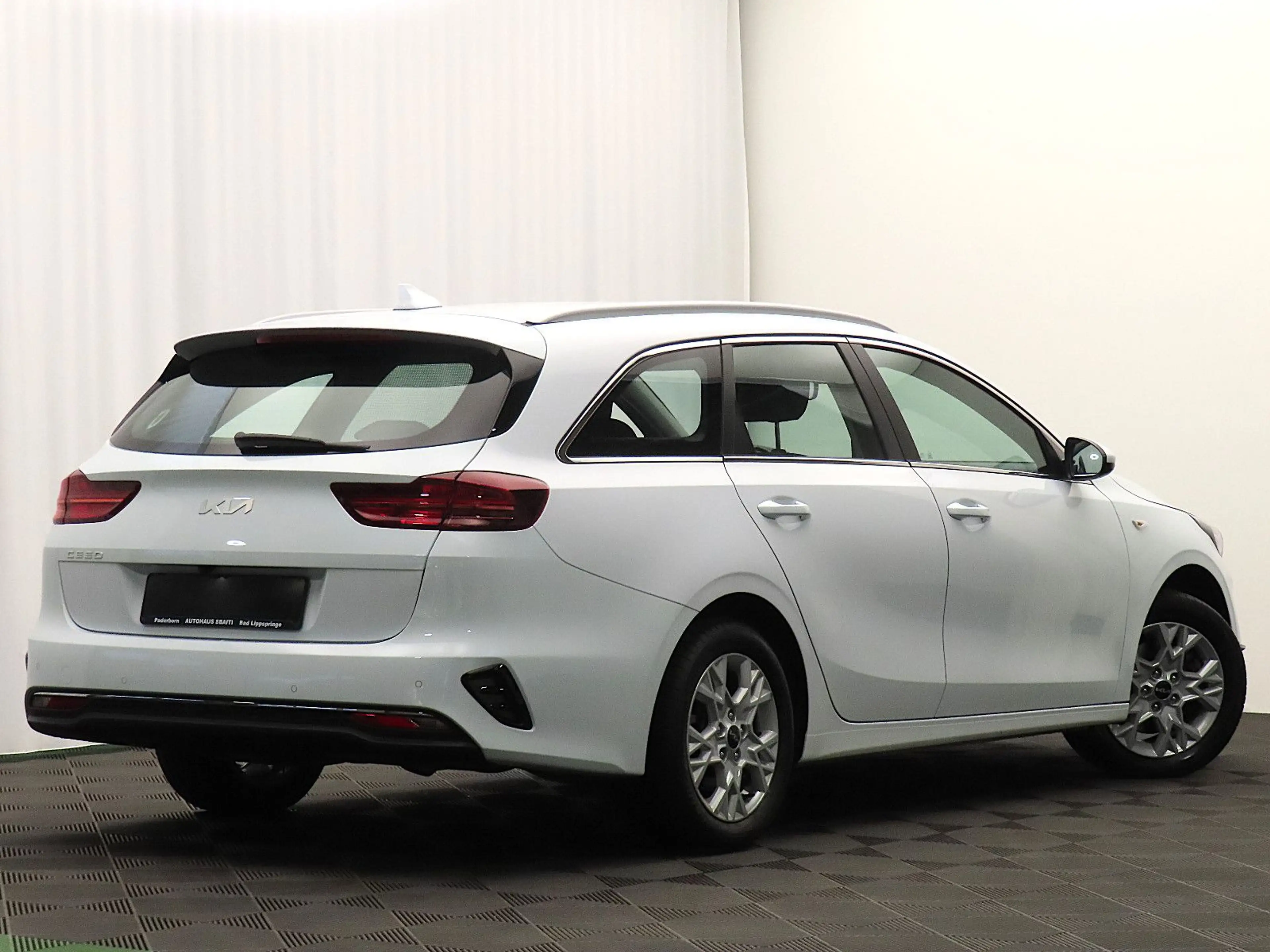 Kia Ceed SW / cee'd SW Ceed Hybrid Automatik | Garantie | AHK | Kamera — photo 8