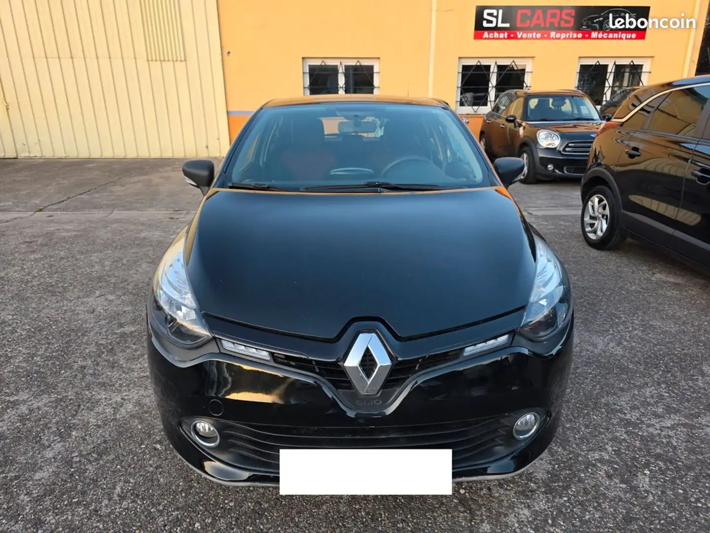 Renault Clio IV 1.2l 75ch 5p Noir - 2