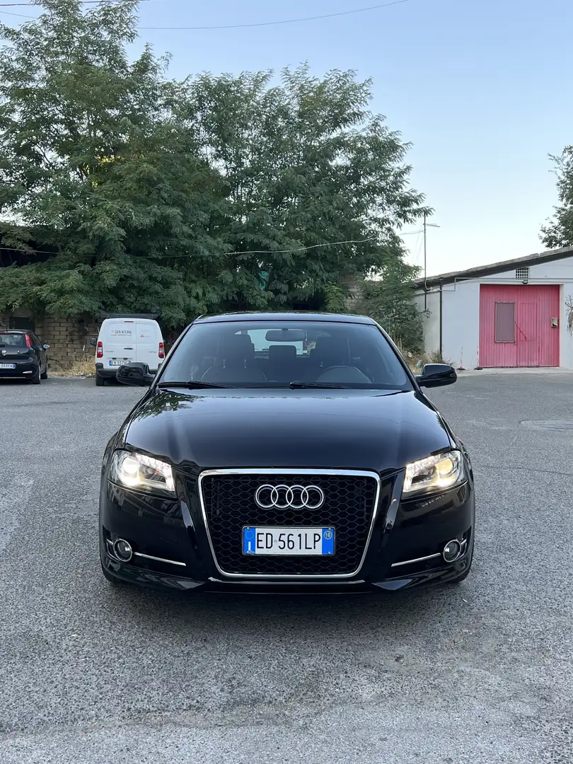 Audi A3 Sportback 2.0 tdi Ambiente - 2
