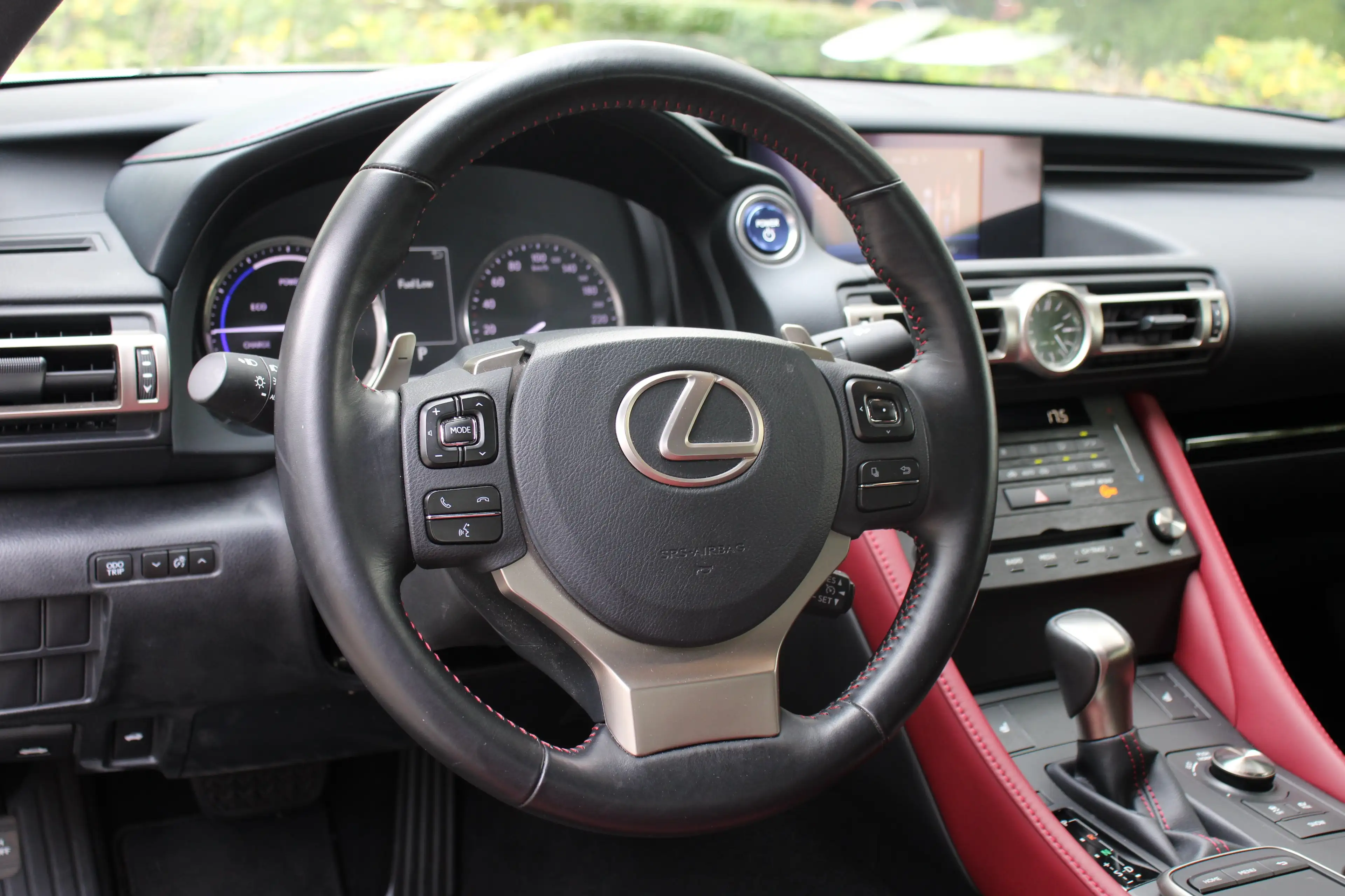 Lexus RC 300h | UNIEK! | CRUISE CONTROL |CAMERA | DODE HOEK DETE — photo 29