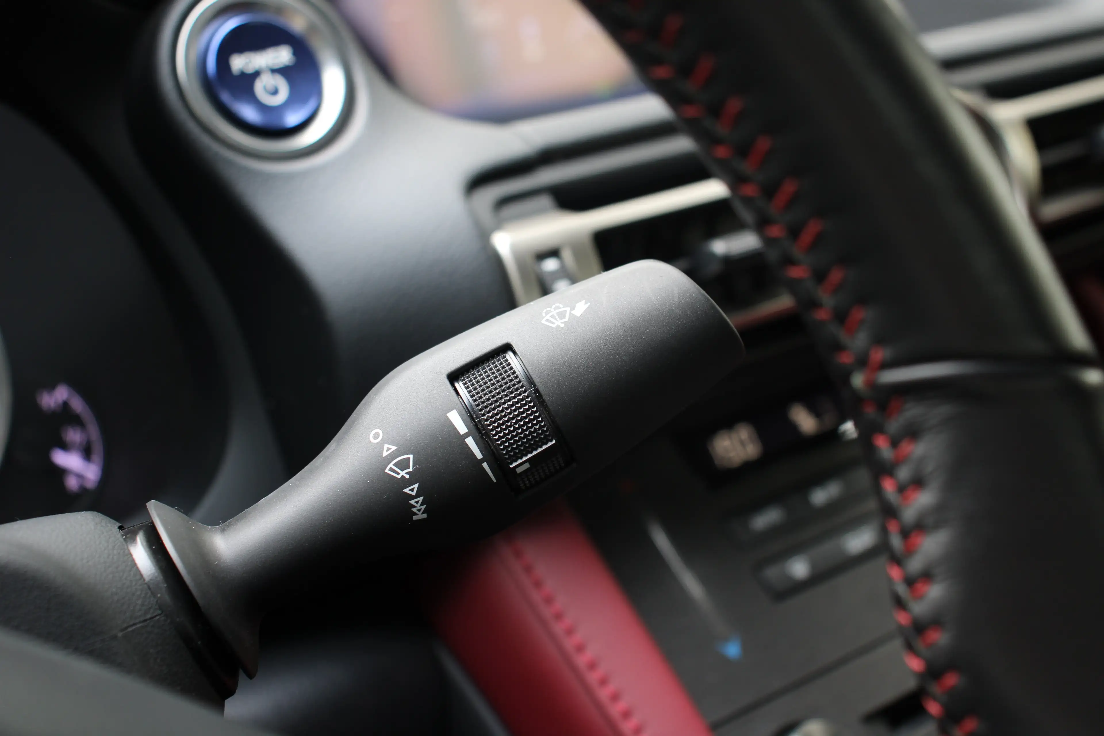 Lexus RC 300h | UNIEK! | CRUISE CONTROL |CAMERA | DODE HOEK DETE — photo 14