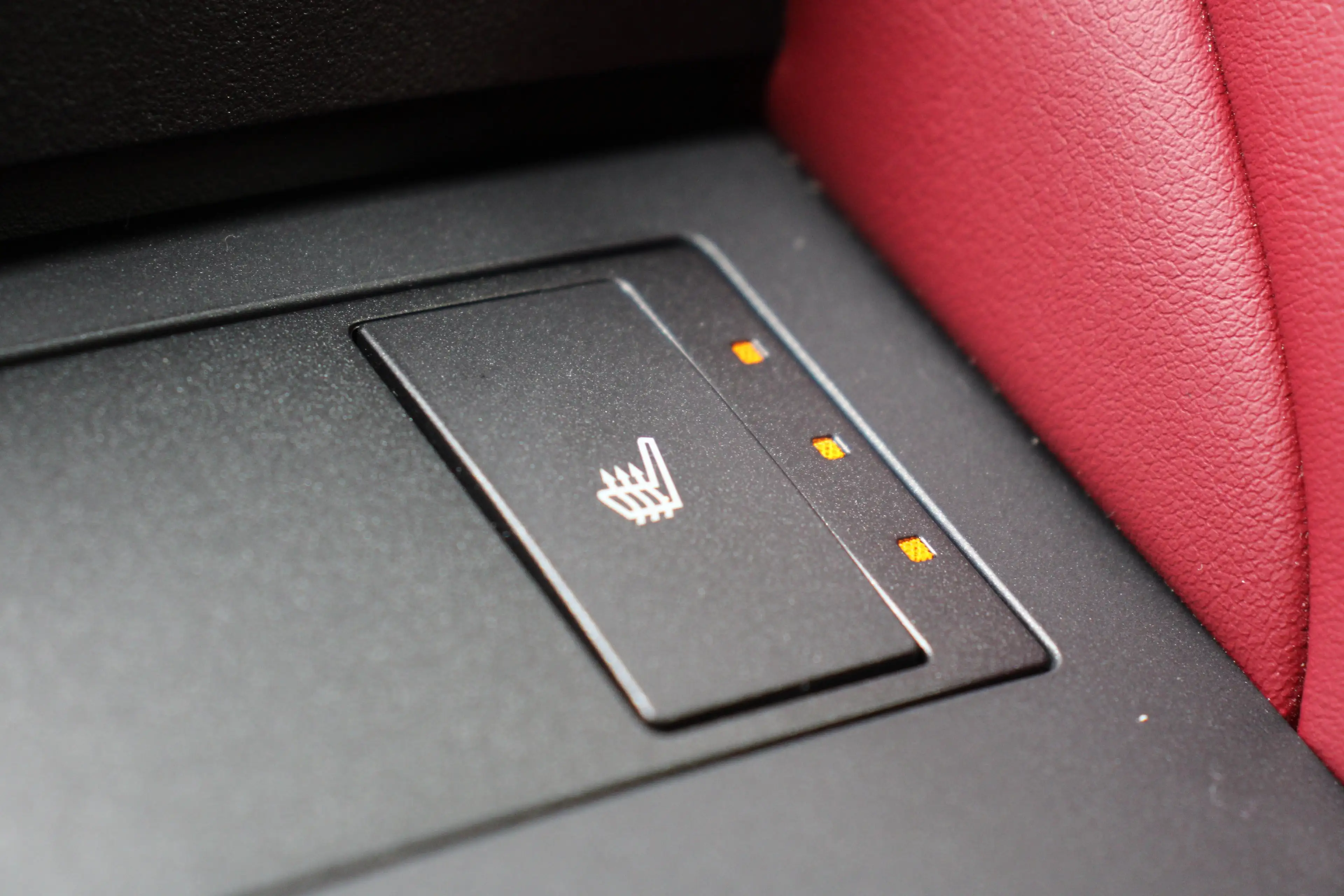 Lexus RC 300h | UNIEK! | CRUISE CONTROL |CAMERA | DODE HOEK DETE — photo 23
