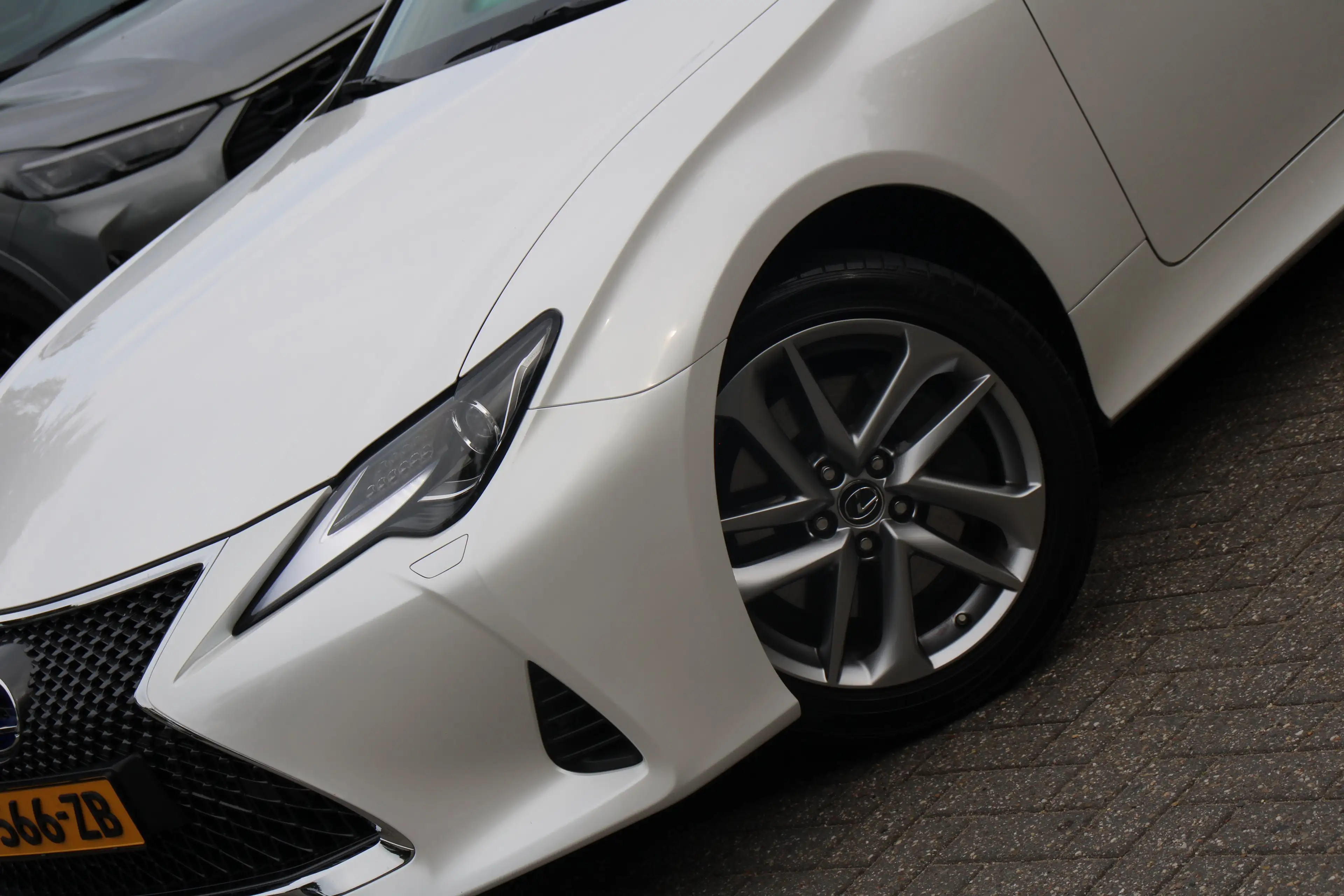 Lexus RC 300h | UNIEK! | CRUISE CONTROL |CAMERA | DODE HOEK DETE — photo 31