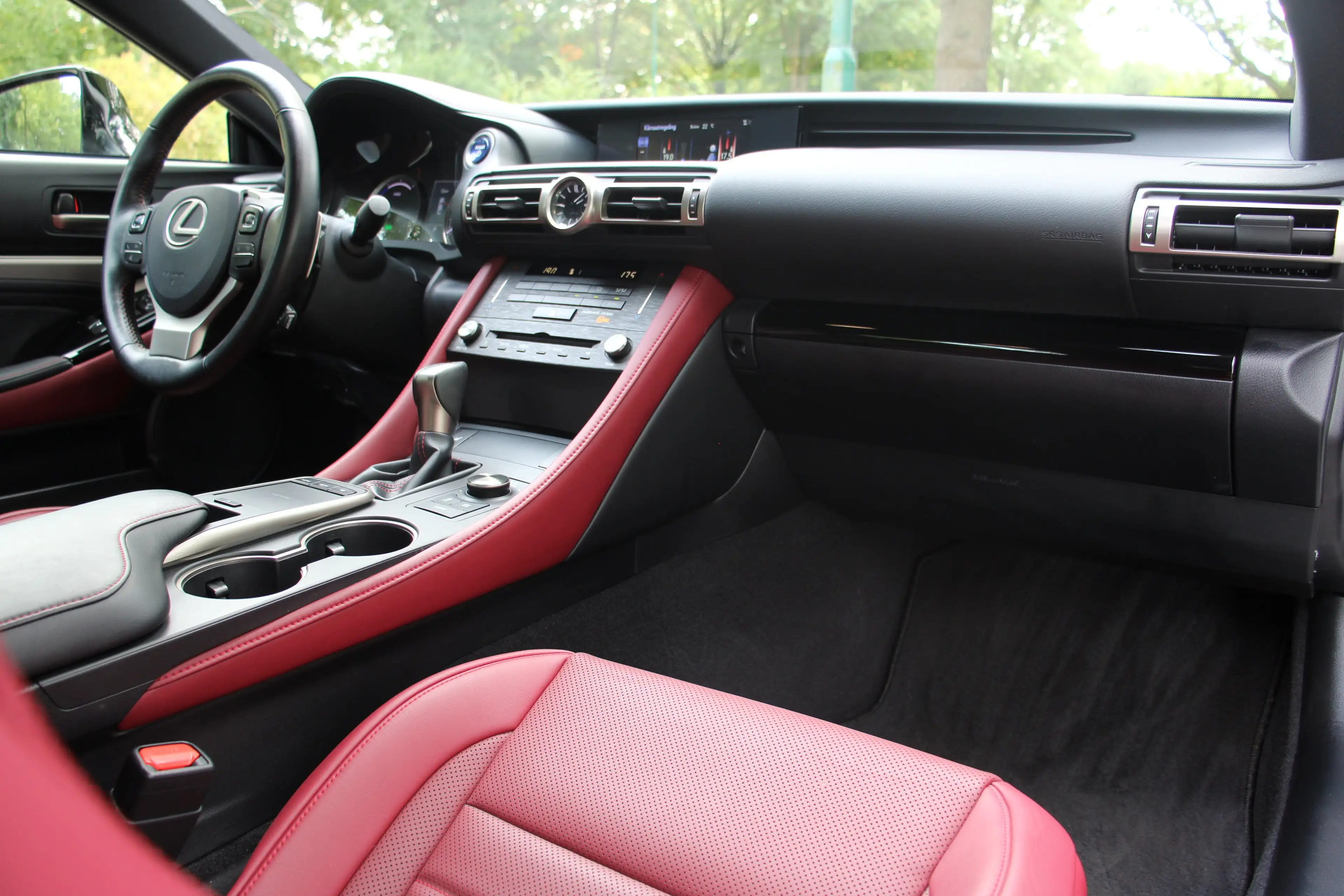 Lexus RC 300h | UNIEK! | CRUISE CONTROL |CAMERA | DODE HOEK DETE — photo 6