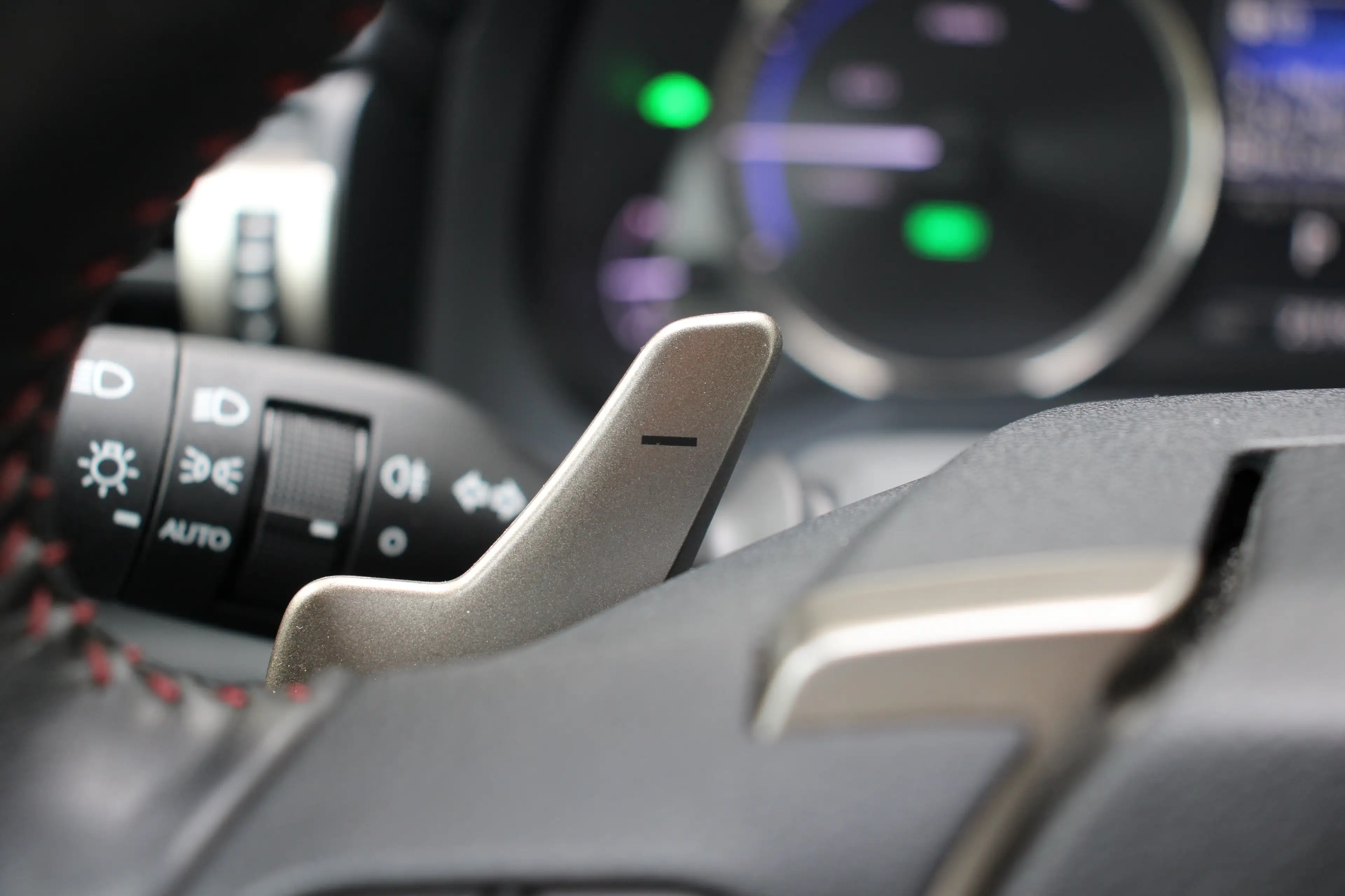 Lexus RC 300h | UNIEK! | CRUISE CONTROL |CAMERA | DODE HOEK DETE — photo 17