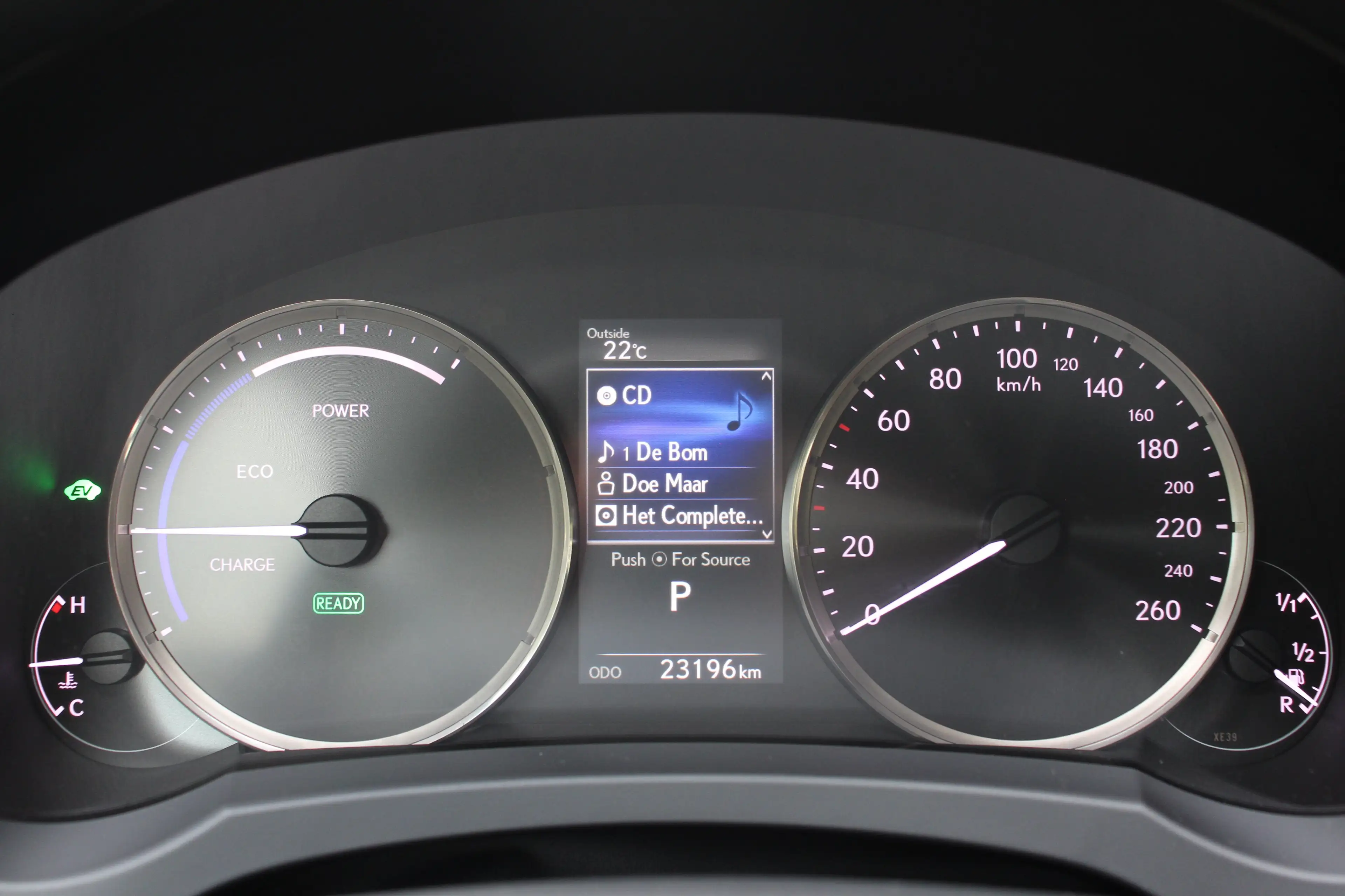 Lexus RC 300h | UNIEK! | CRUISE CONTROL |CAMERA | DODE HOEK DETE — photo 12