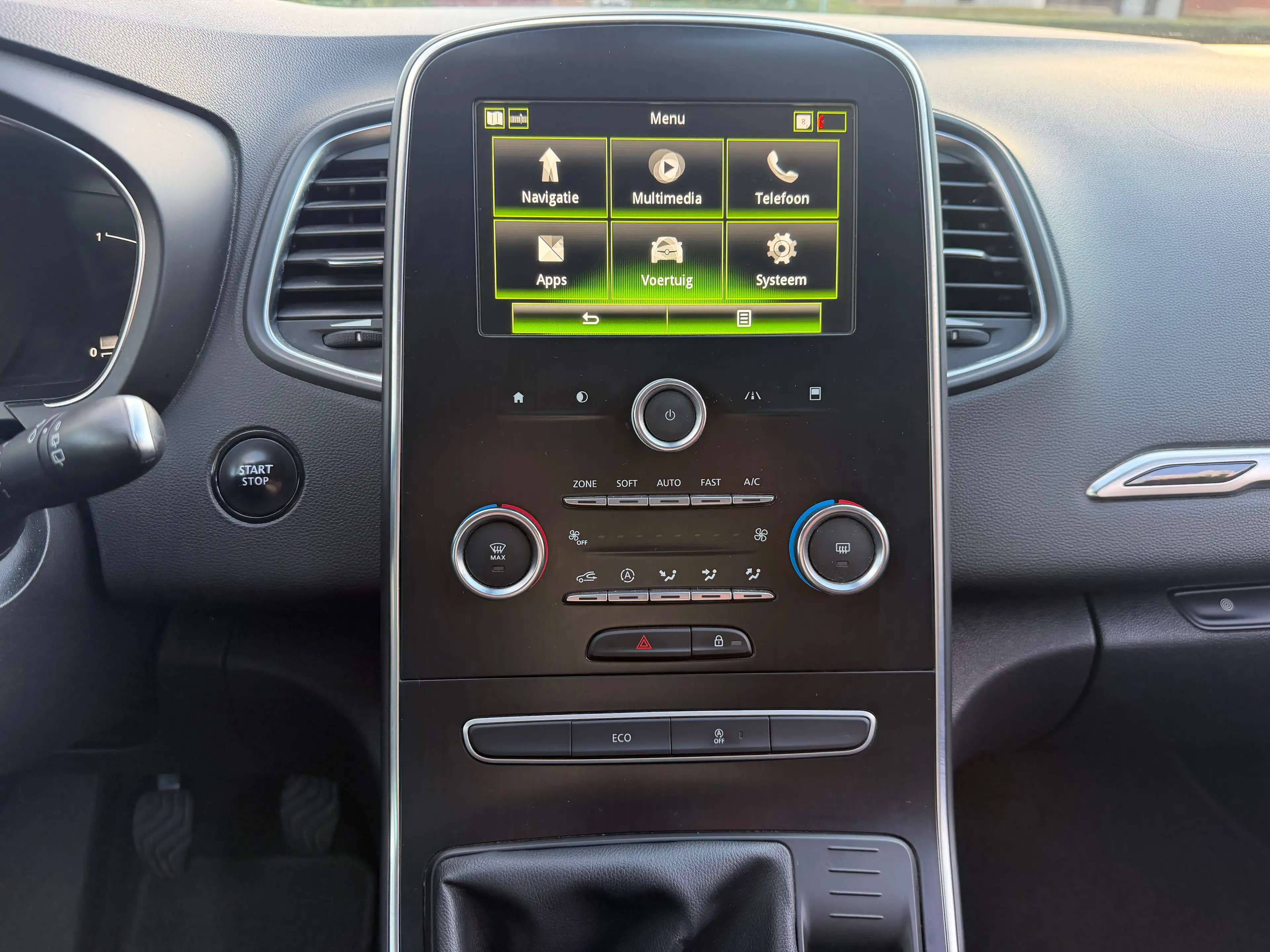 Renault Grand Scenic Grand Scénic 1.33 TCe Limited — photo 12