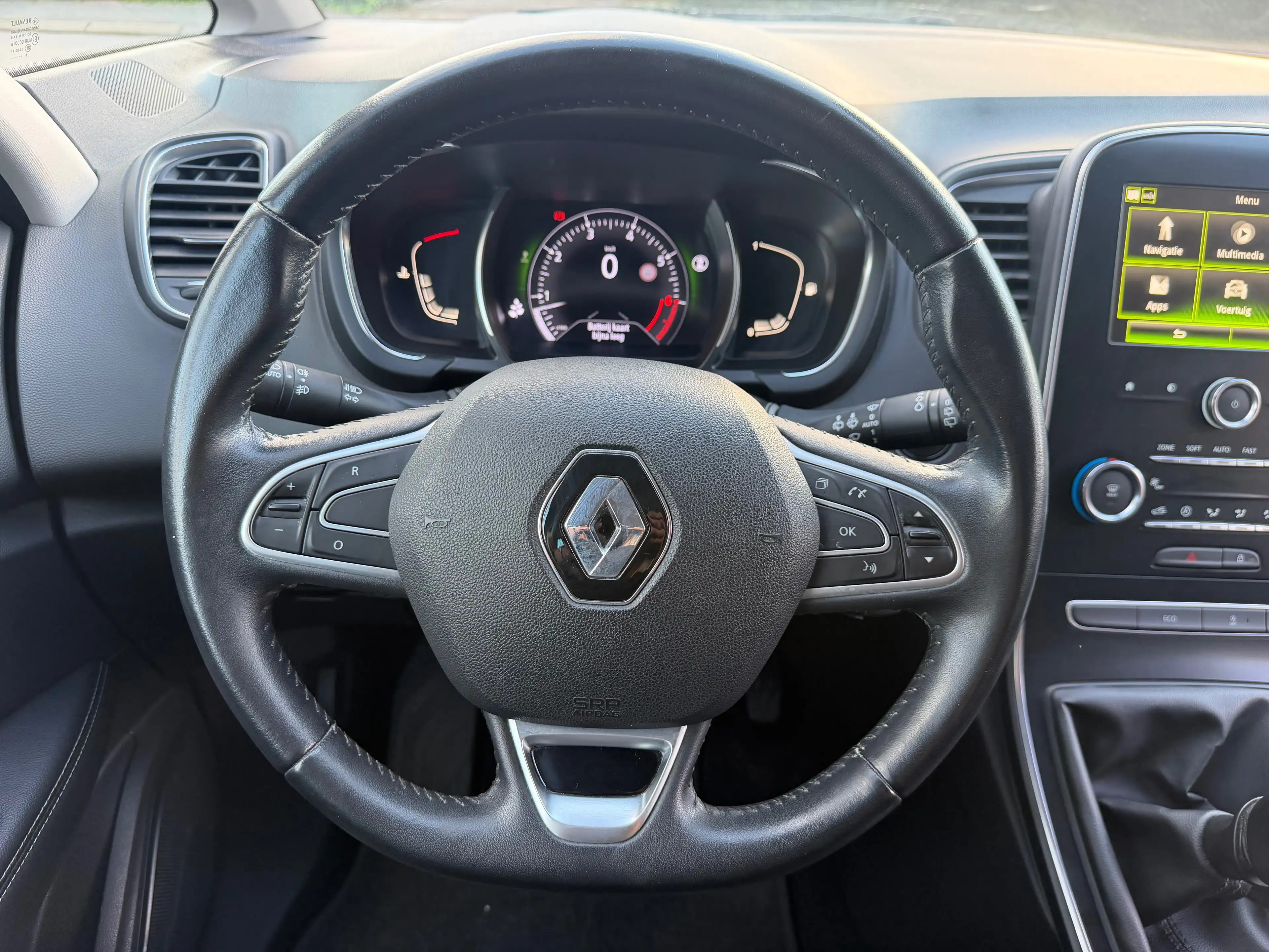 Renault Grand Scenic Grand Scénic 1.33 TCe Limited — photo 10
