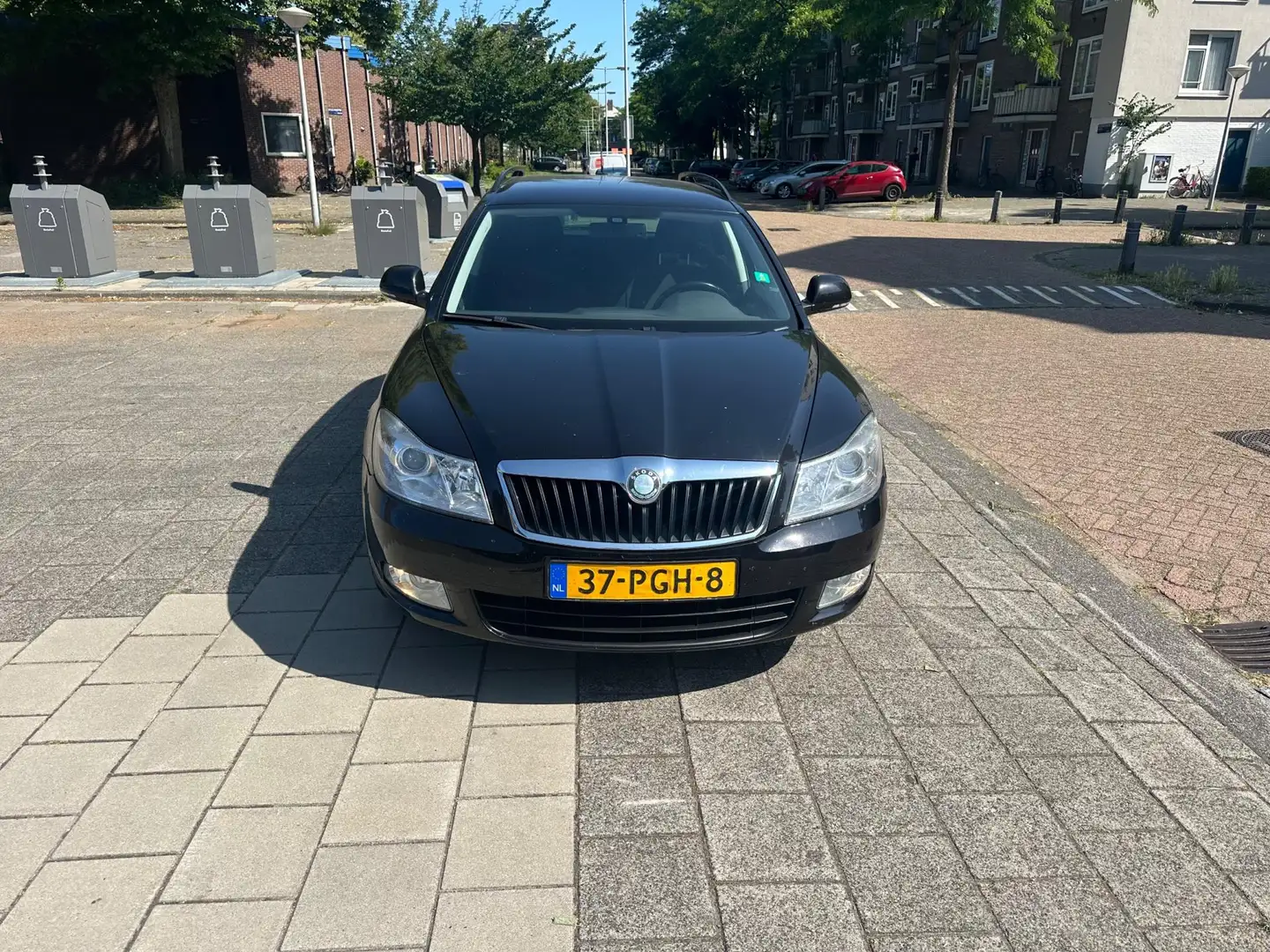 Skoda Octavia Combi 1.2 TSI Ambition Business Climate Black Magi Zwart - 2