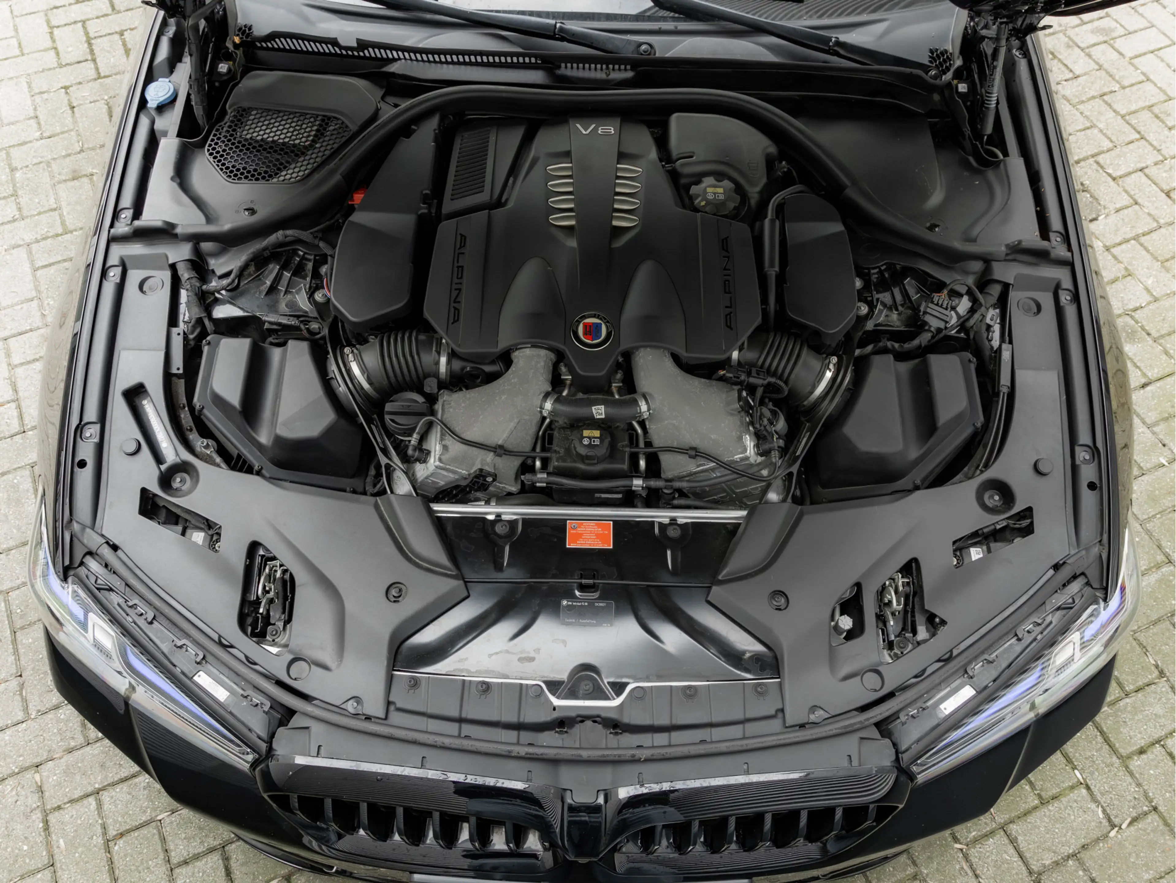 Alpina B5 Touring - Pano - Bowers & Wilkins - Sperre - Massa — photo 10