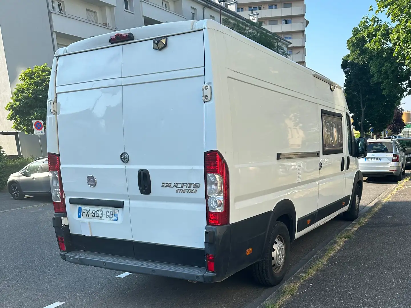 Fiat Ducato CHASSIS CAB 3.3 L 2.3 MULTIJET PACK Blanc - 1