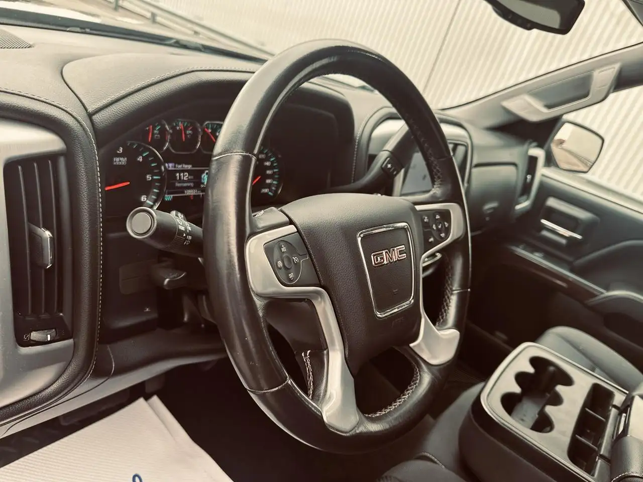 GMC Sierra 1500 снимка GMC Sierra 1500