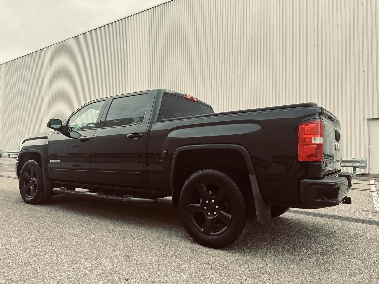 GMC Sierra 1500 снимка GMC Sierra 1500