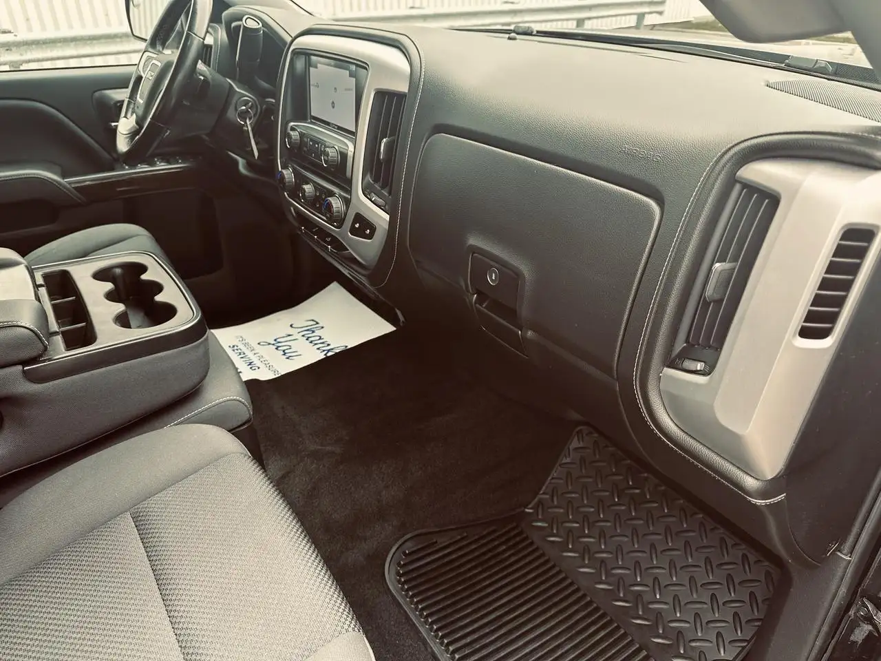 GMC Sierra 1500 снимка GMC Sierra 1500