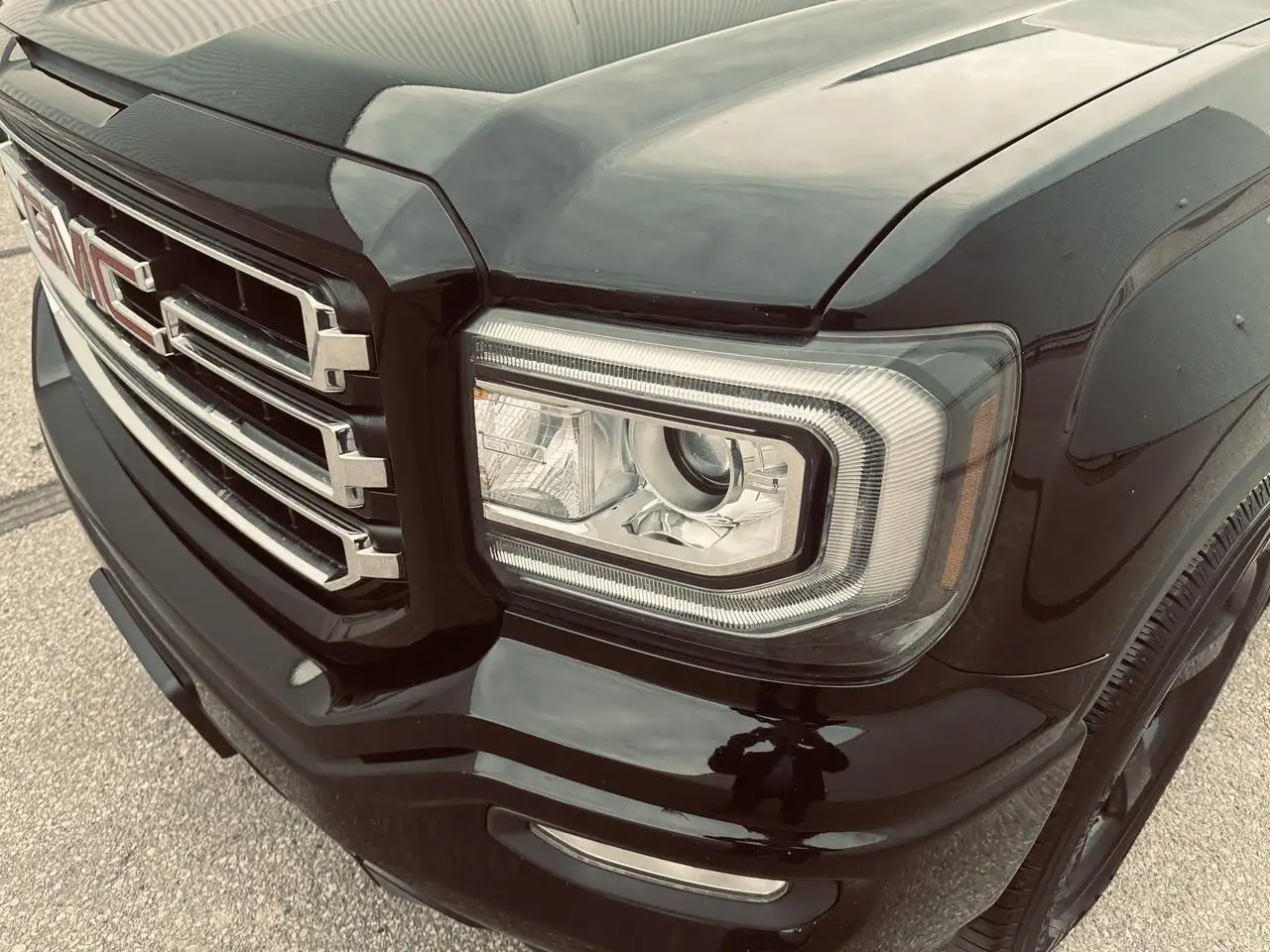 GMC Sierra 1500 снимка GMC Sierra 1500