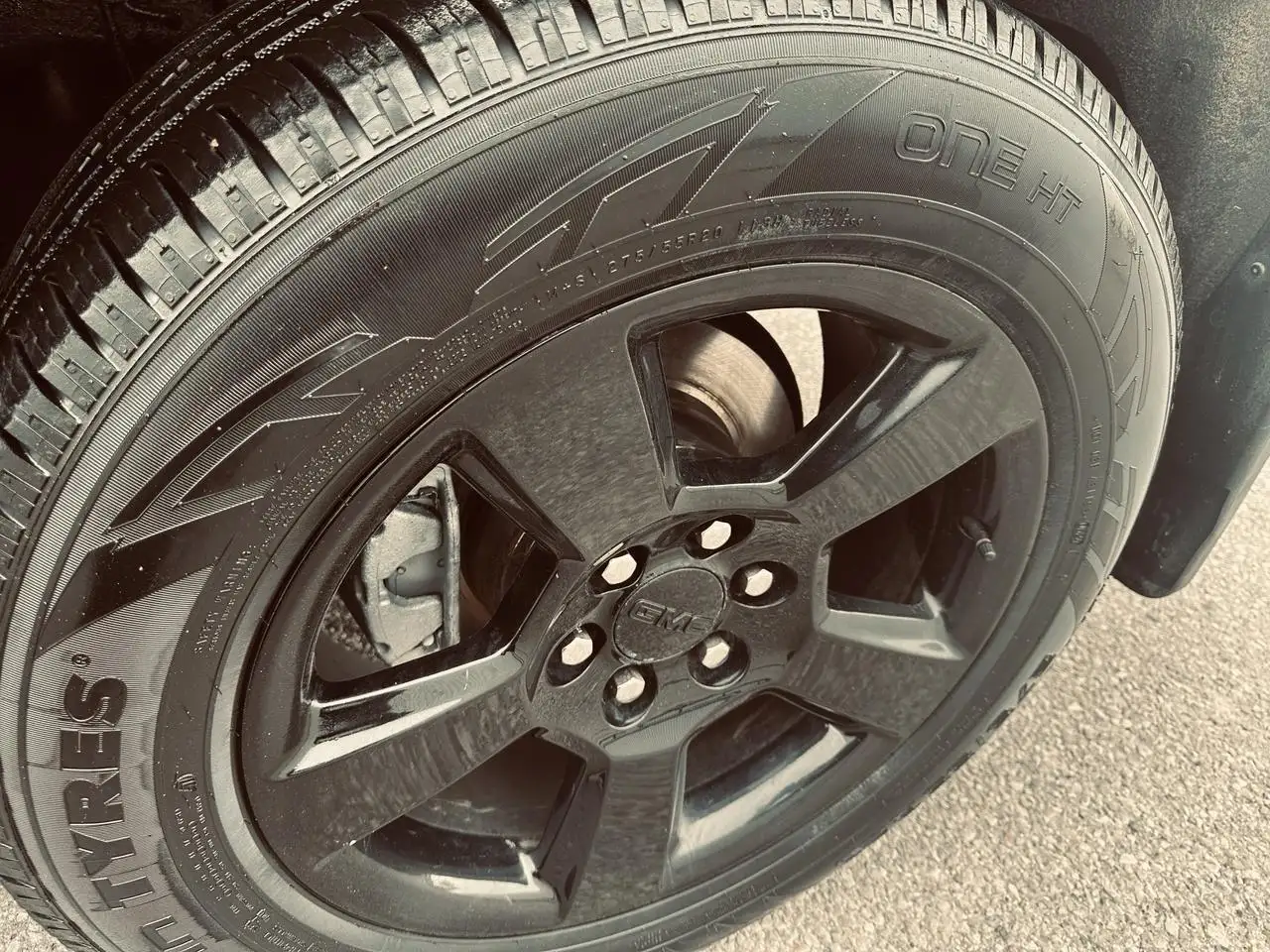 GMC Sierra 1500 снимка GMC Sierra 1500