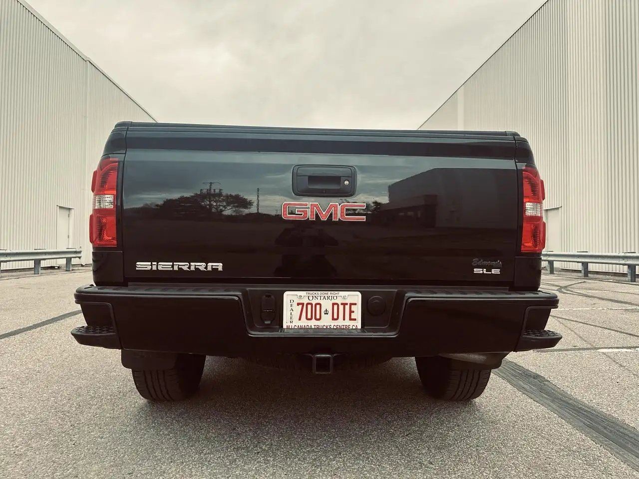 GMC Sierra 1500 снимка GMC Sierra 1500