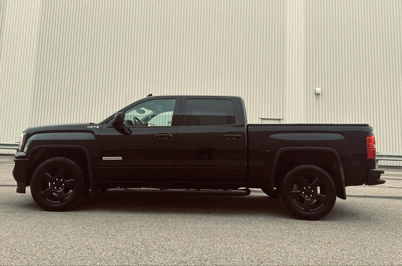GMC Sierra 1500 снимка GMC Sierra 1500