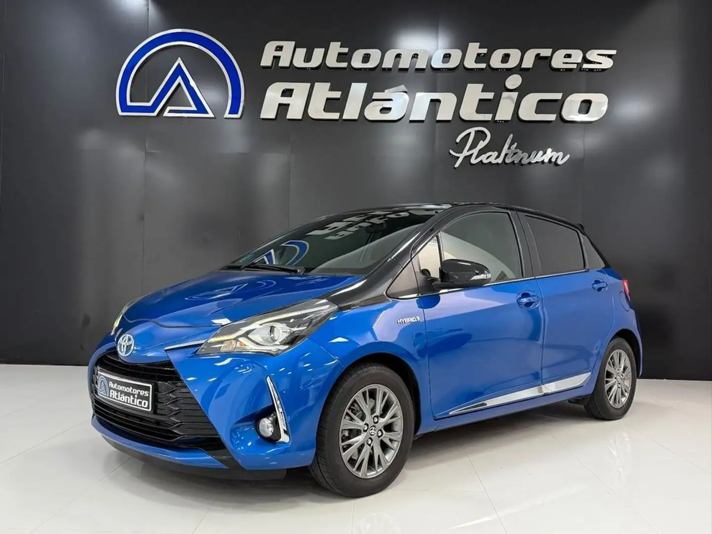 Toyota Yaris 1.5 100H Feel Blau - 1
