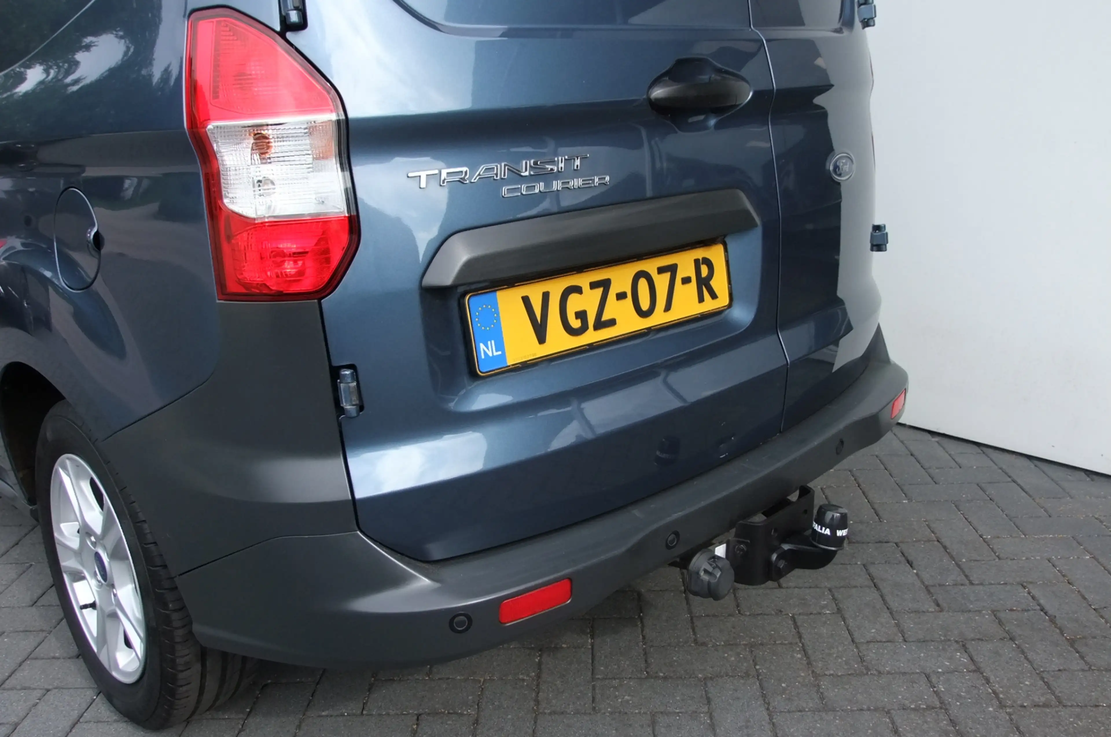 Ford Transit Courier 1.5 TDCI Trend/ Airco / Trekhaak/ Camera/ Stoelver — photo 13