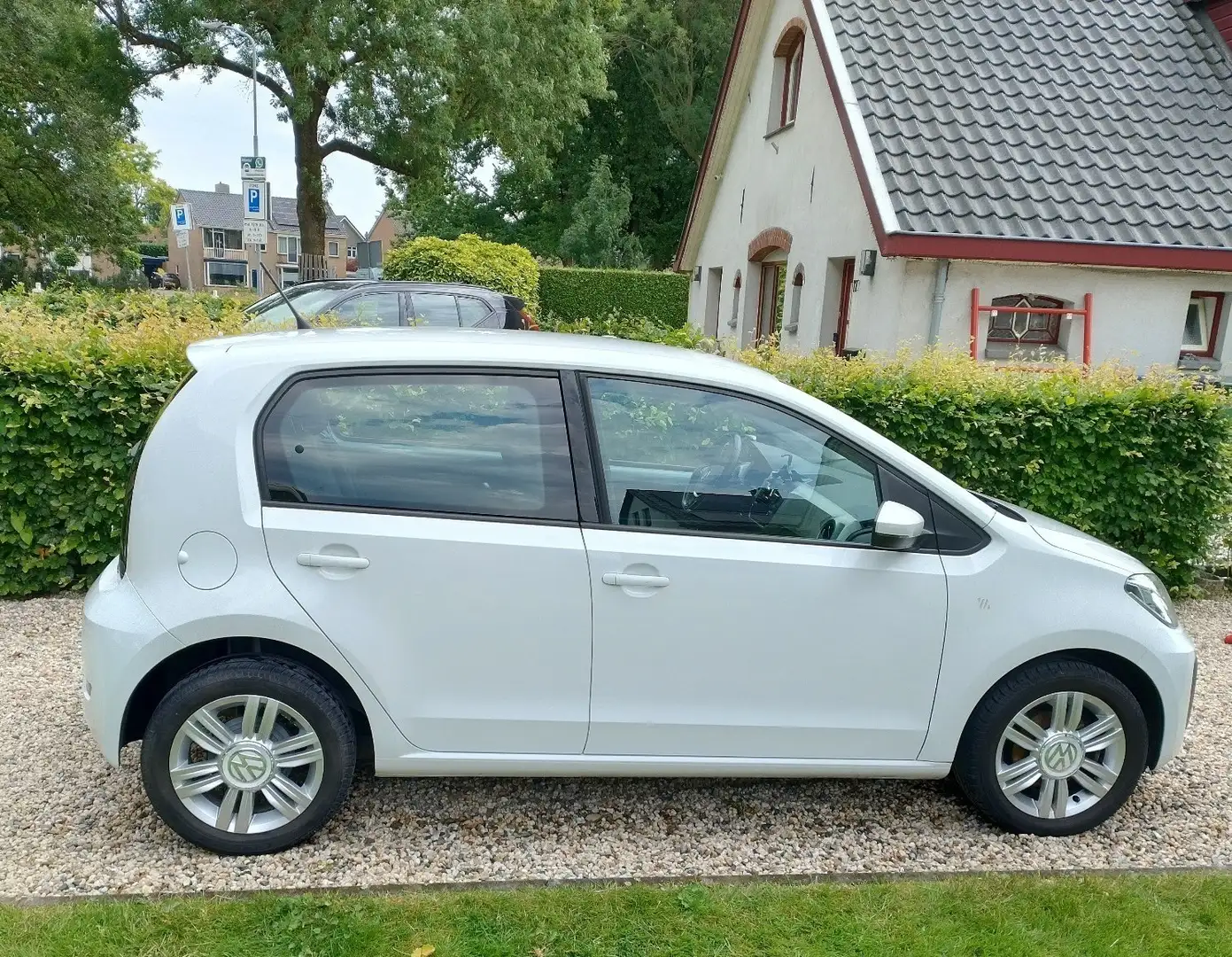 Volkswagen up! sound - 1