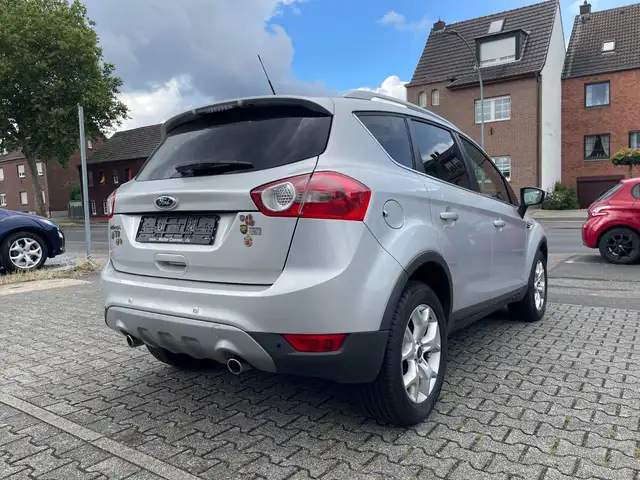 Ford Kuga view 4