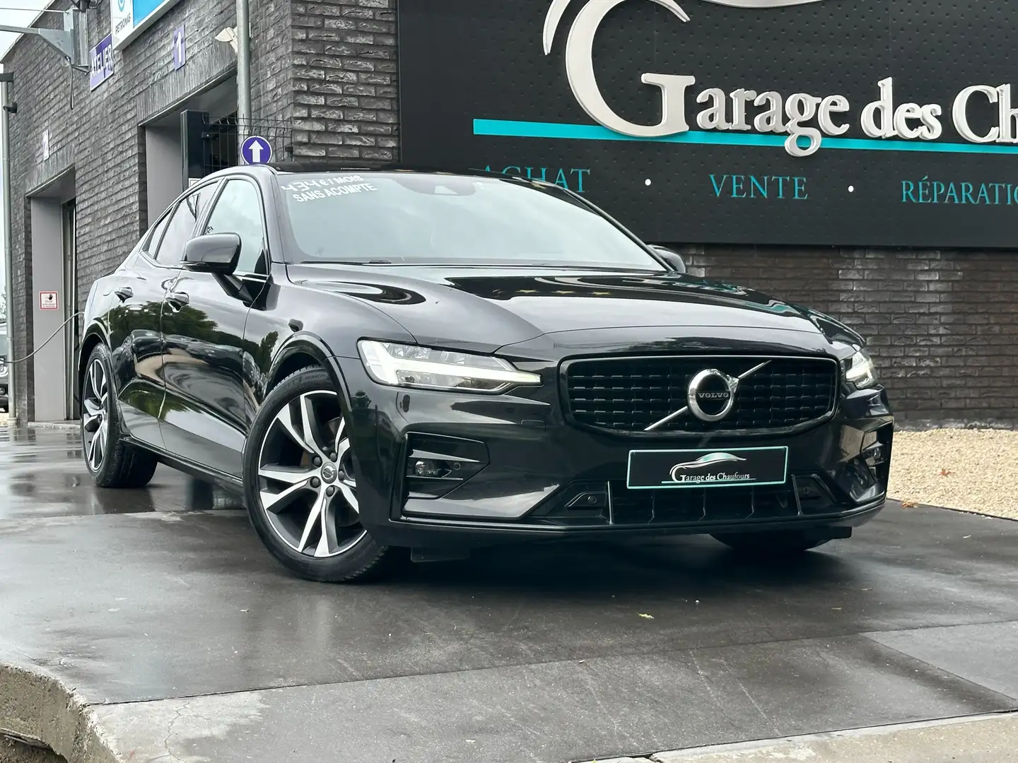 Volvo S60 2.0 B3 MHEV - ! R-Design ! - 1er Propr. - Eu6d Noir - 2