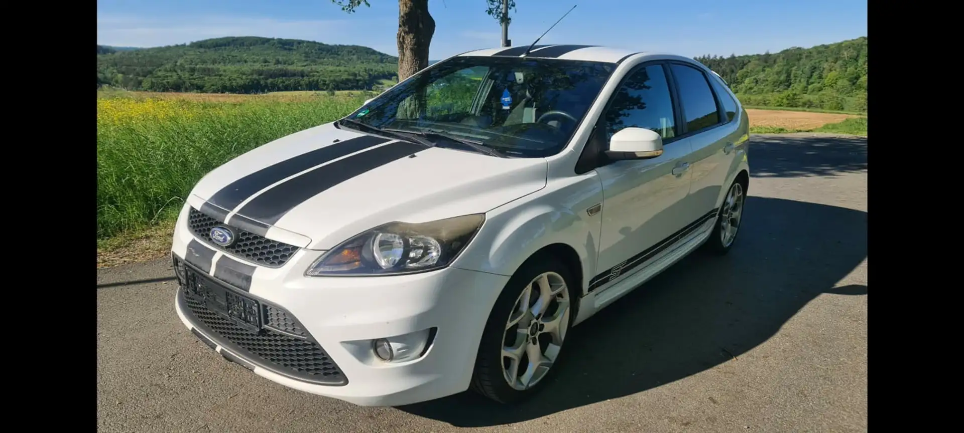 Ford Focus 2.5 ST  Turbo Limo weiß 2.Hand TÜV 27 White - 1